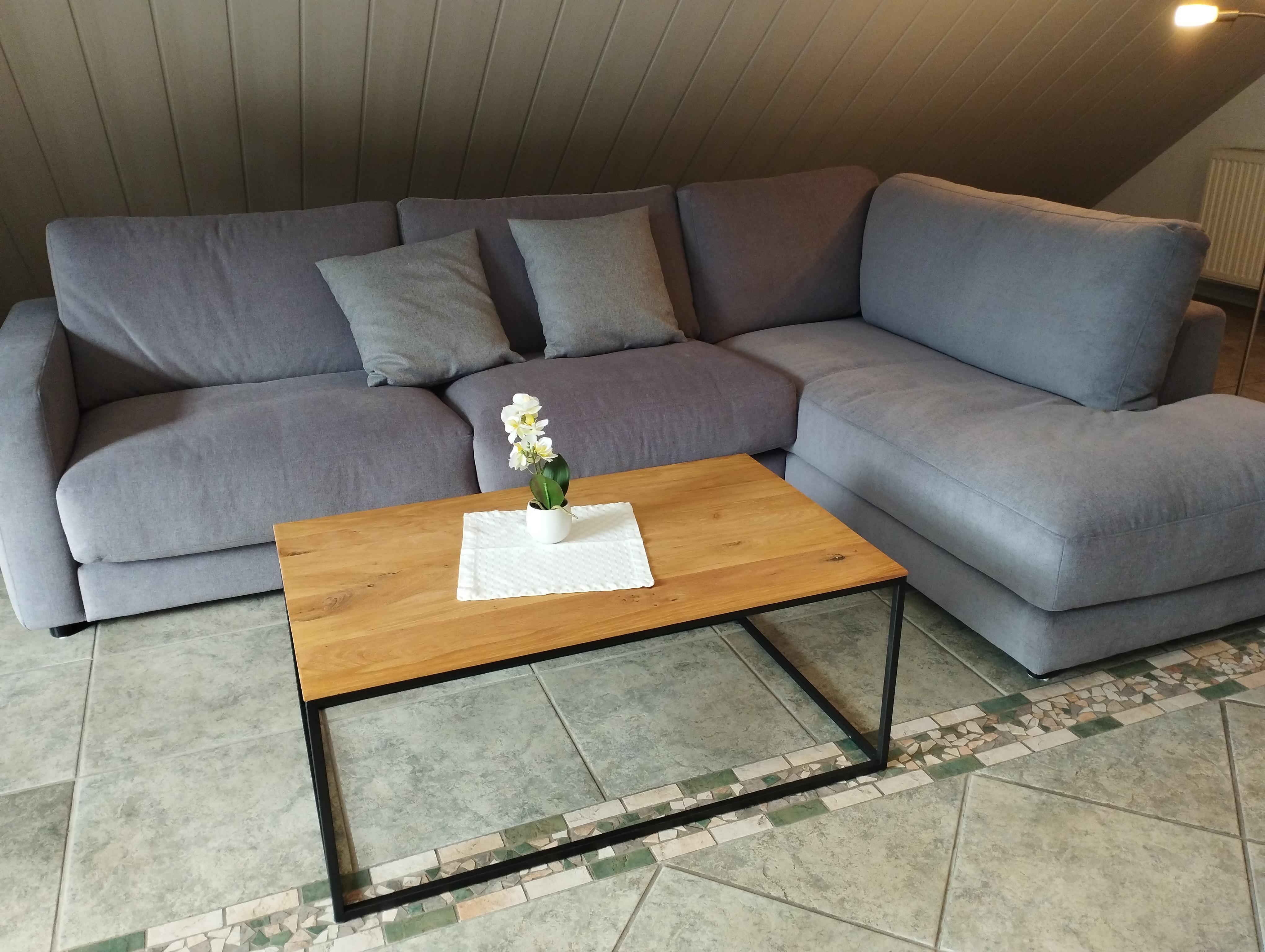 Sofa Riesling1