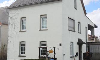 Weinhandel und Gästezimmer Löwenstein-Berghüser