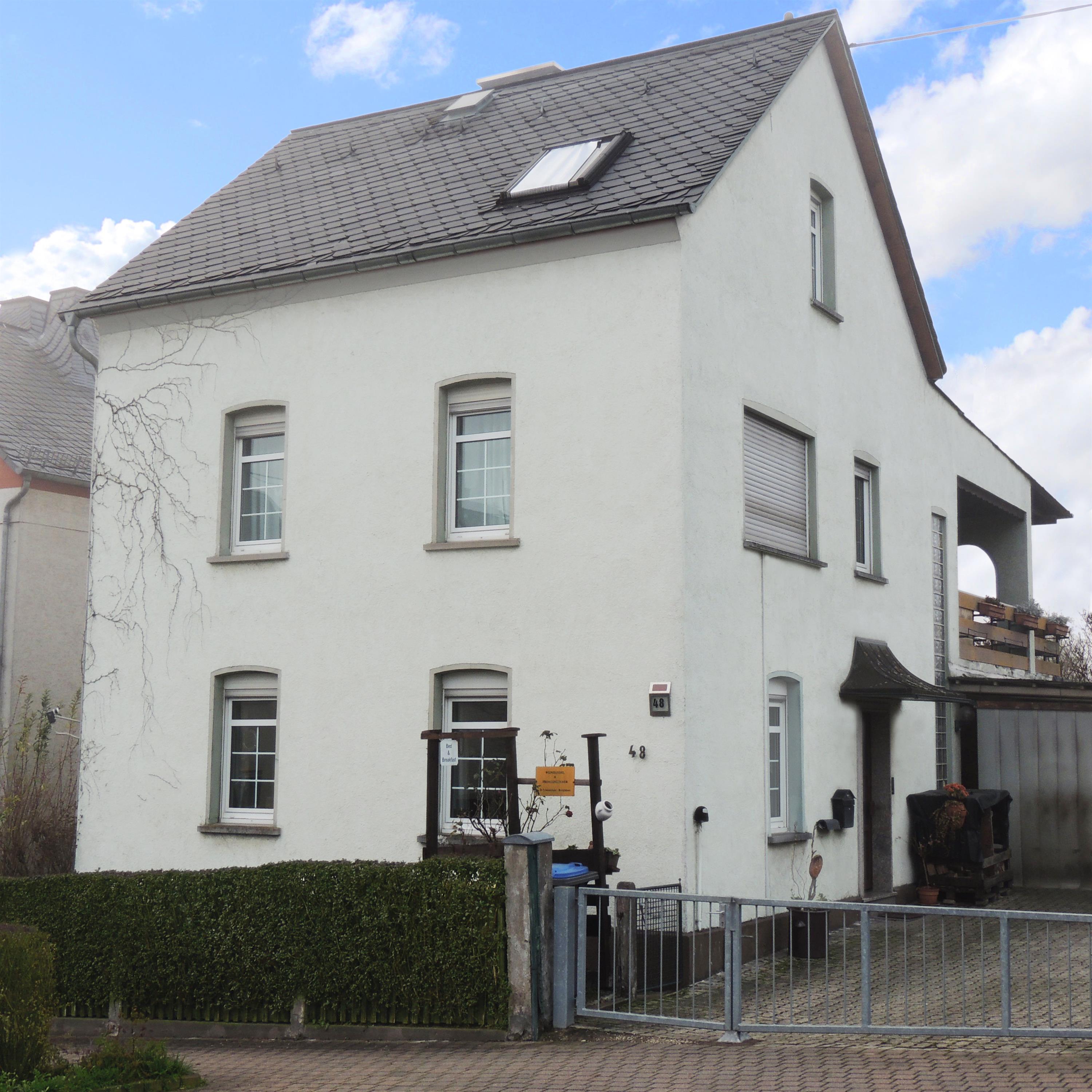 Wine trade and guest room Löwenstein-Berghüser