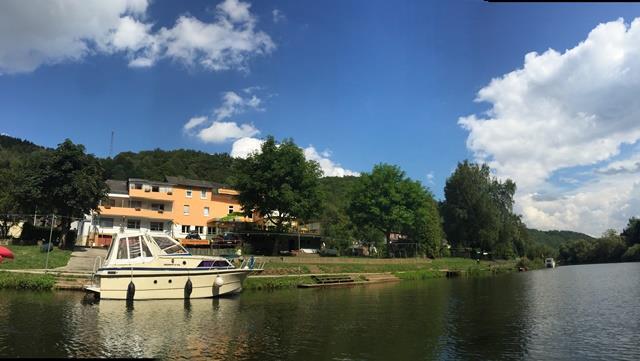 Gasthof zum Lahntal (to the Lahn Valley)