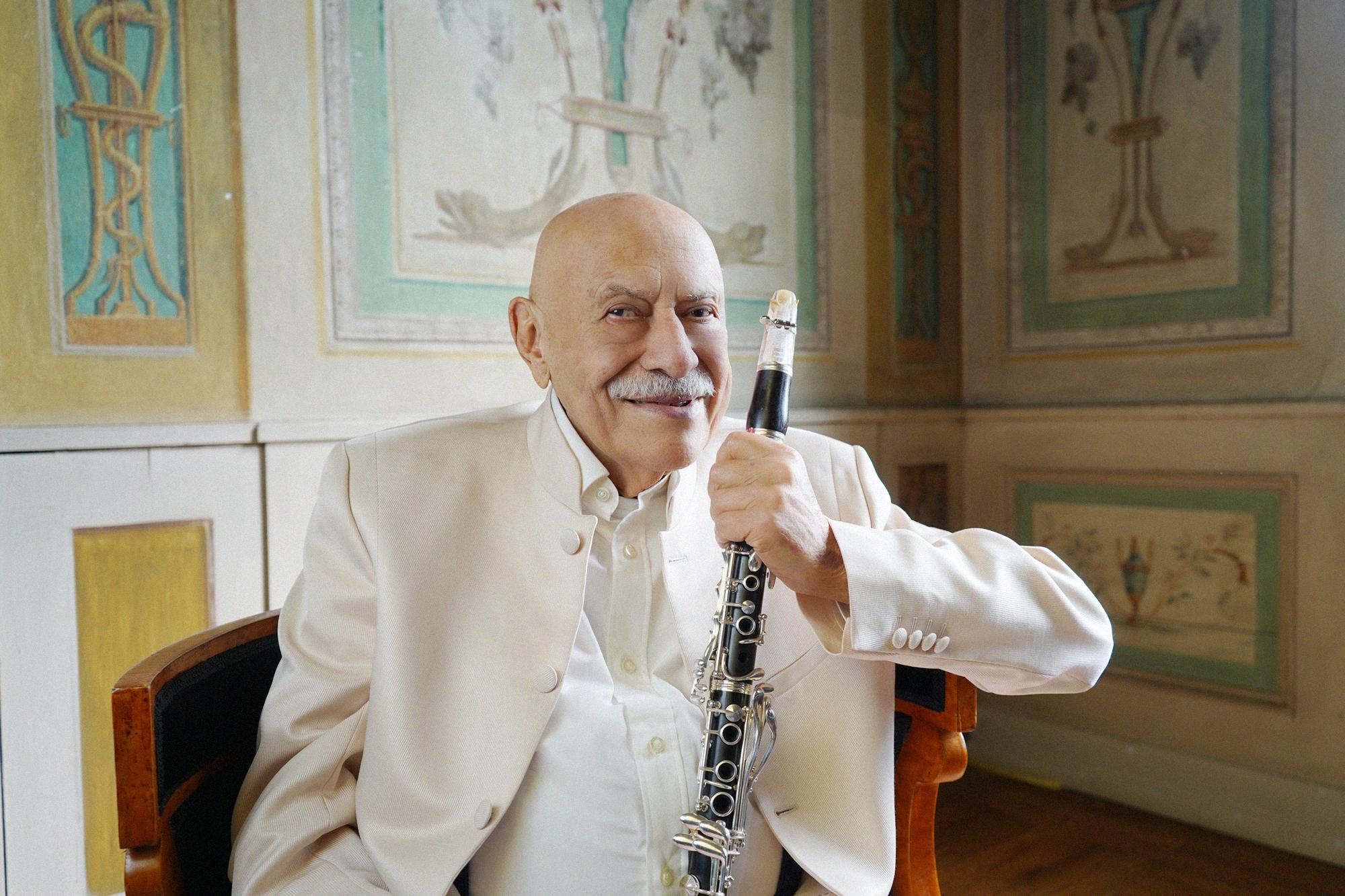 Giora Feidman1