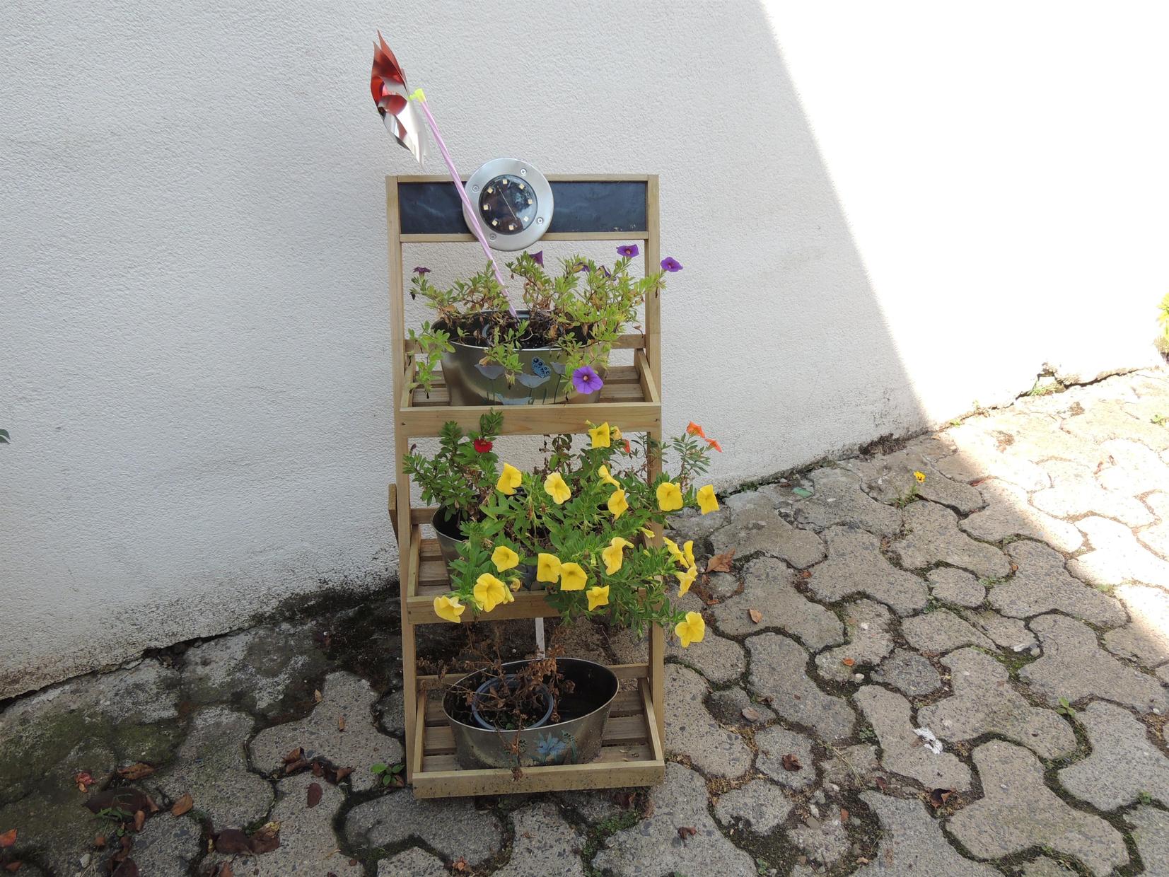 Blumen im Eingansbereich