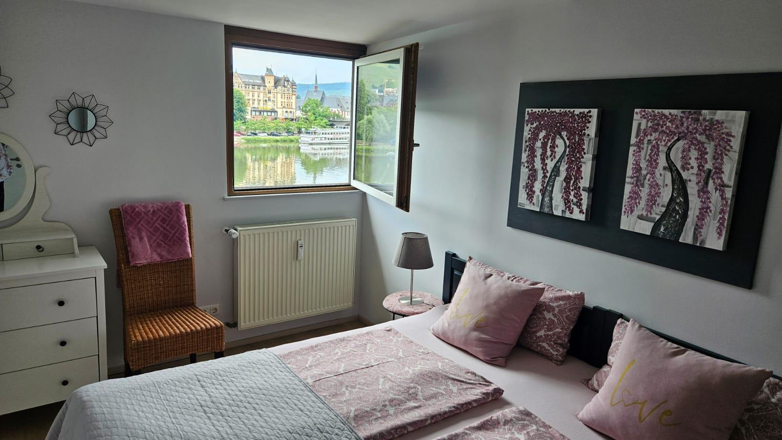 Schlafzimmer_Fewo2