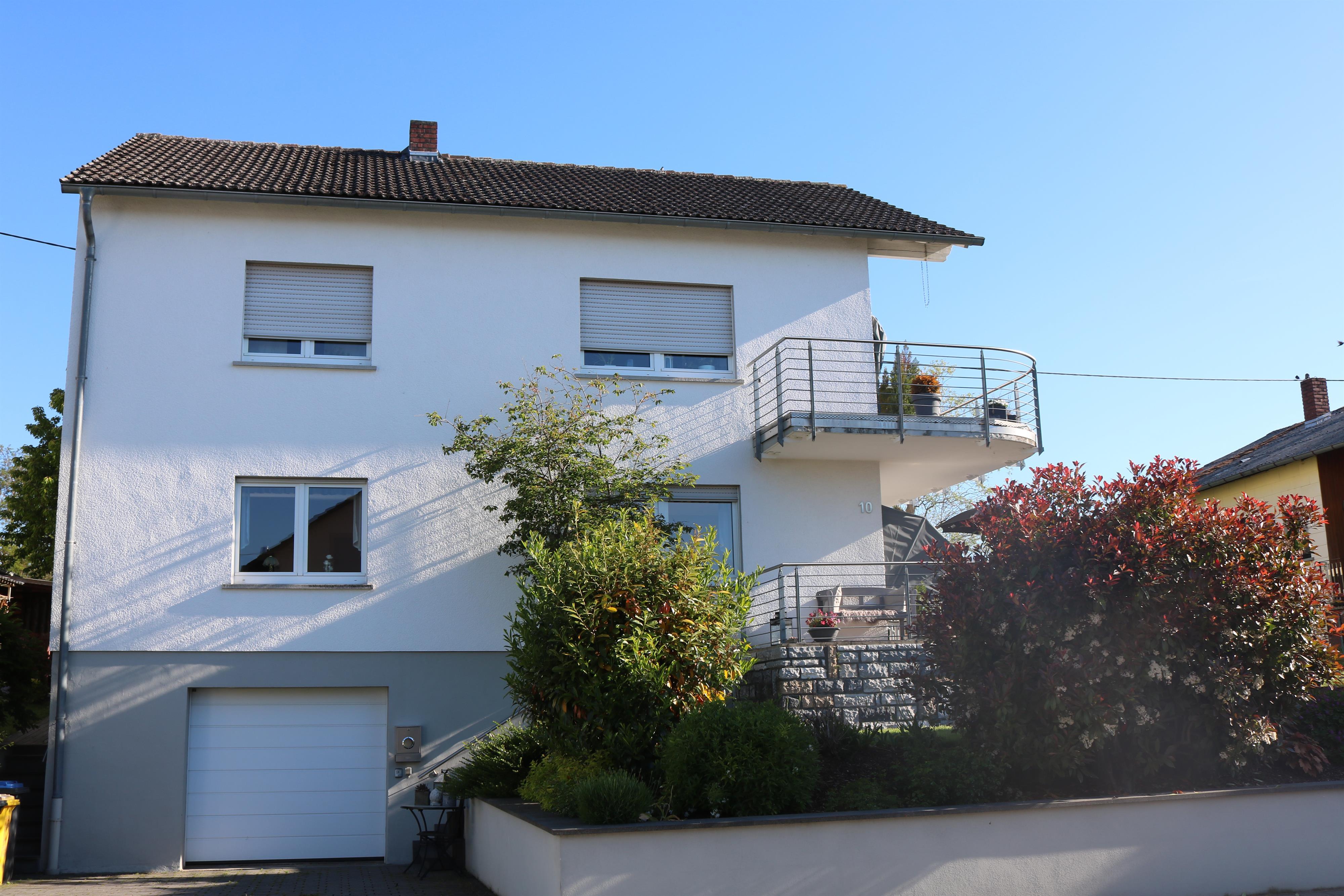 Zwei Hirschen (Two Deer) Holiday Apartment