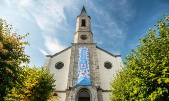 Evangelische Jakobuskirche – Vergangenheit und Gegenwart vereint