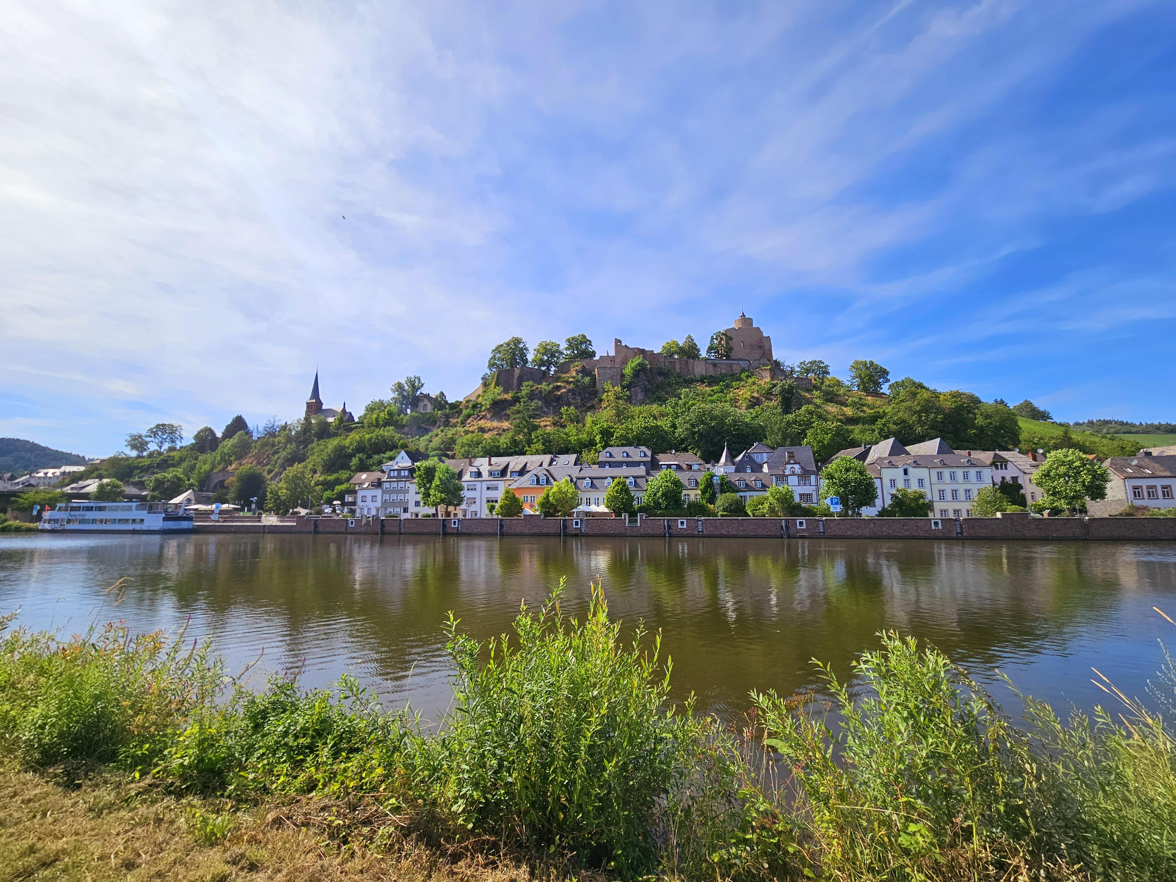 Blick auf die SaarBurg