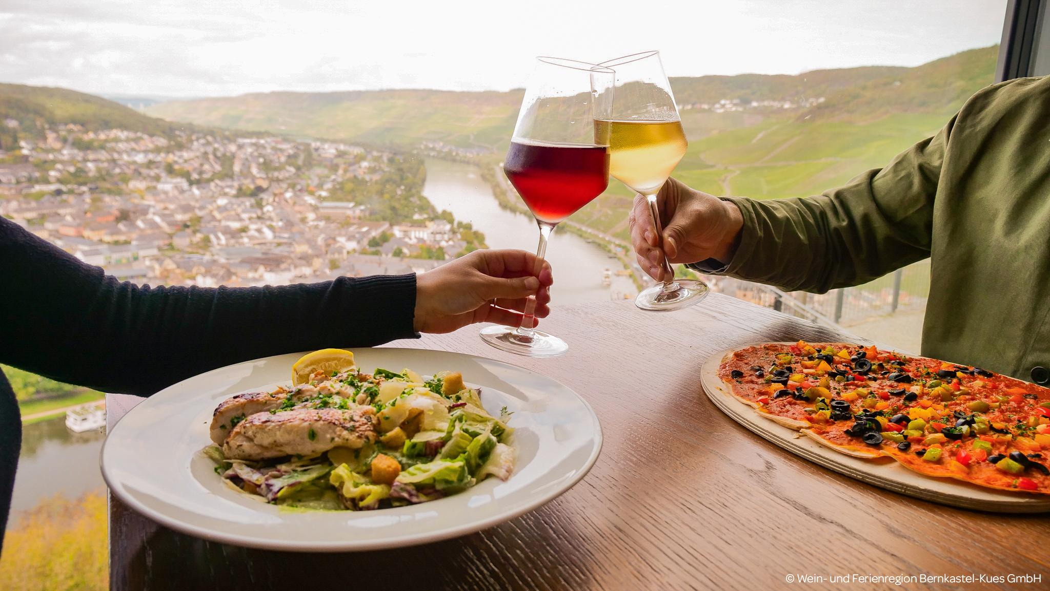 Genuss_Kulinarik_Wein_Restaurant_Person_Mosel_Bern
