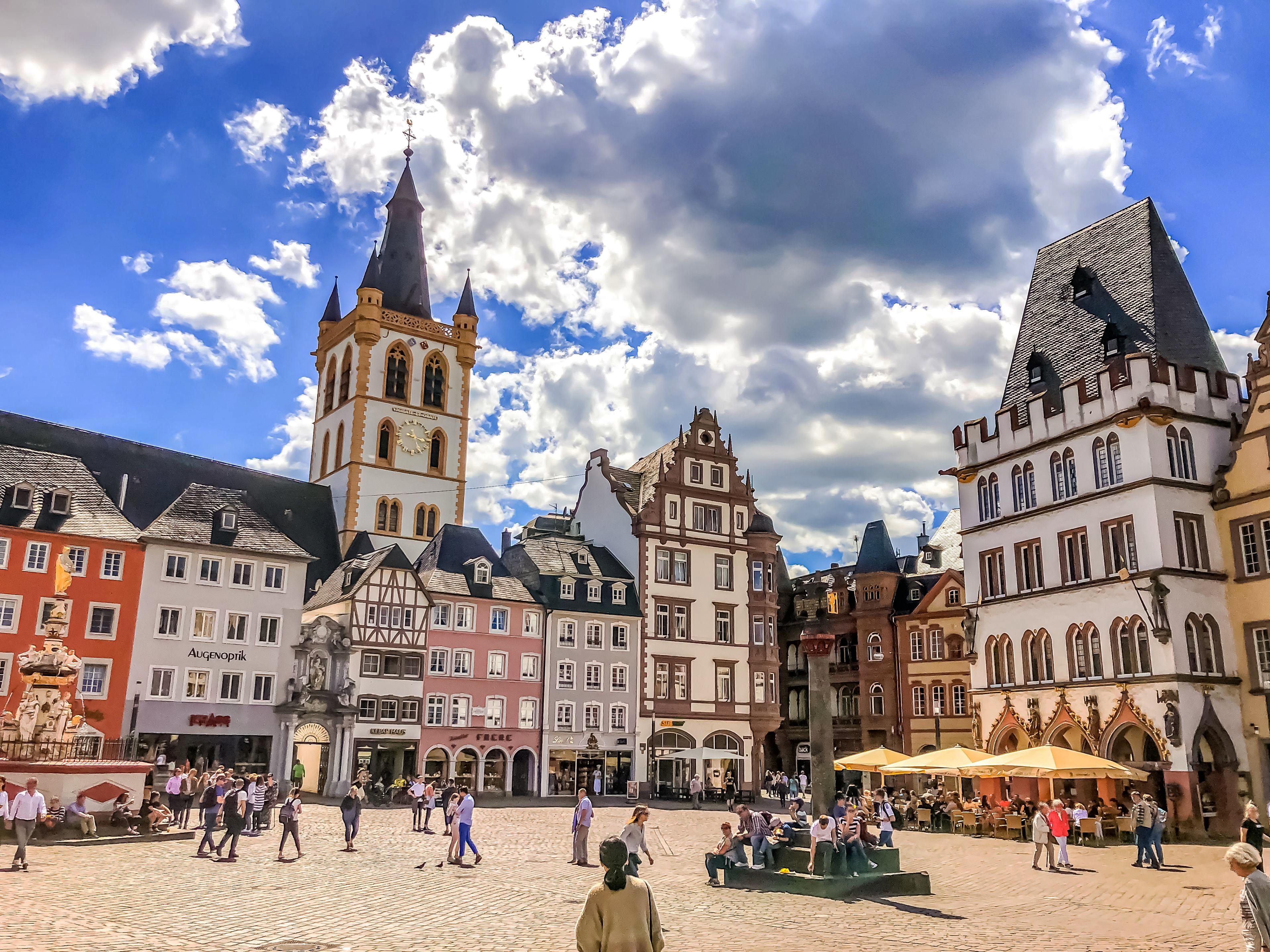 St. Gangolf mit Hauptmarkt