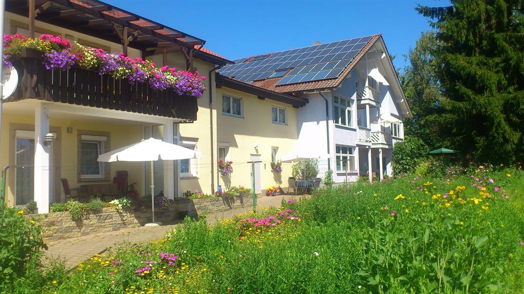 Ferienwohnungen Eichenhof Fewo mit 2 Schlafzimmern Ferienwohnung  Pfalz