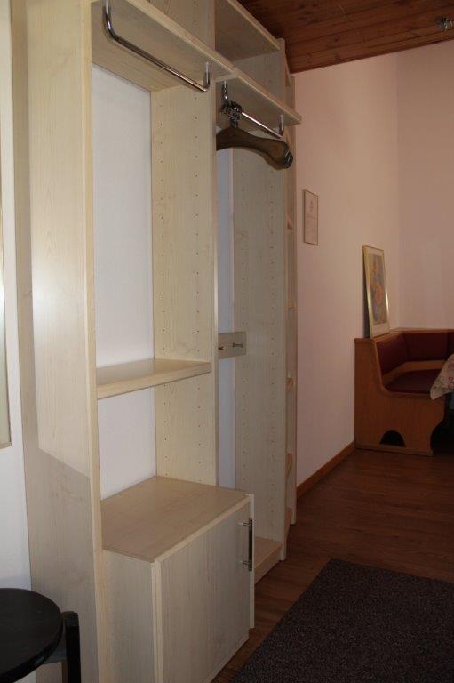 Christina 501_garderobe Christina 501_garderobe