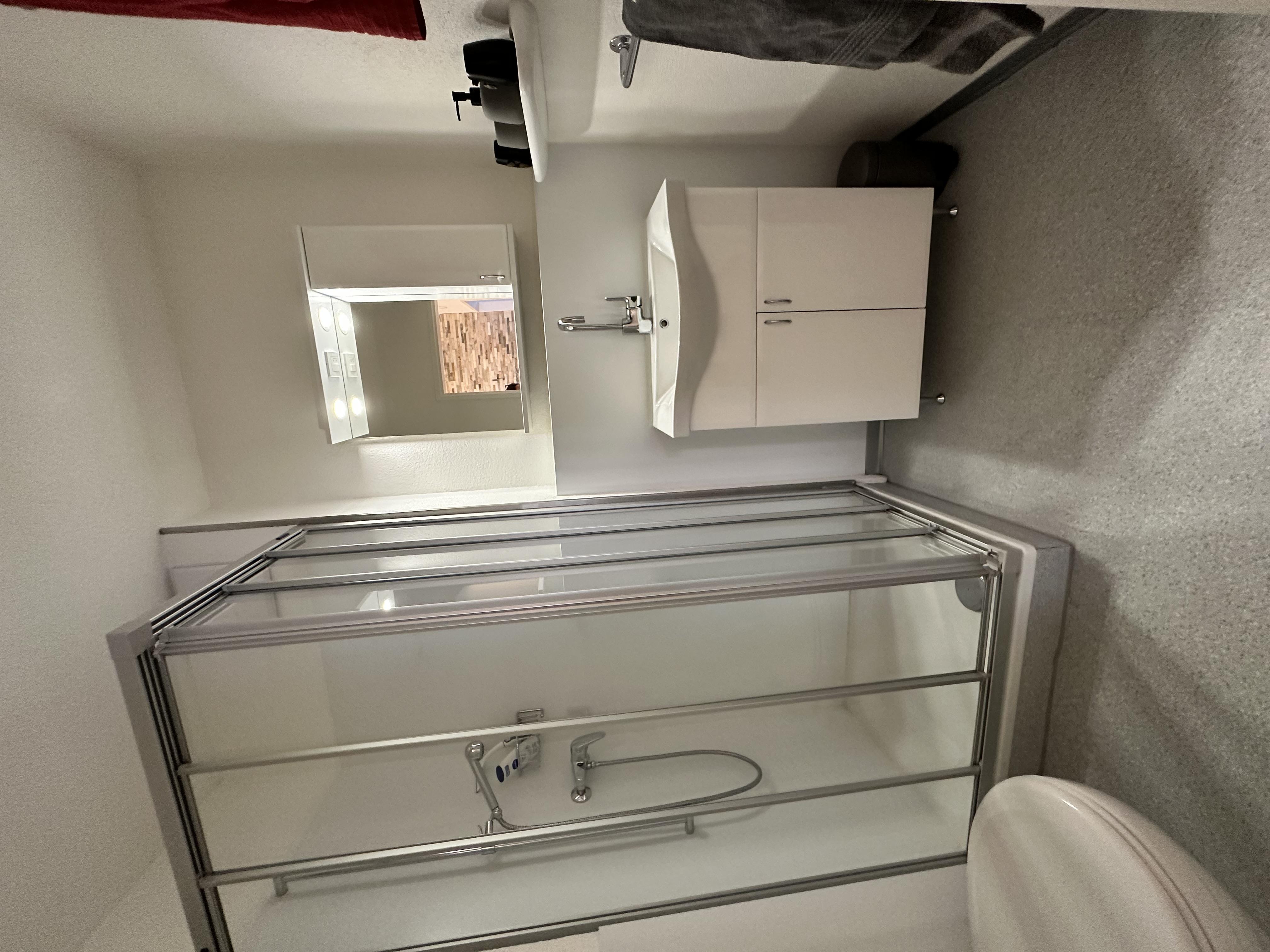 Fortuna 202_dusche-WC_a Fortuna 202_dusche-WC_a