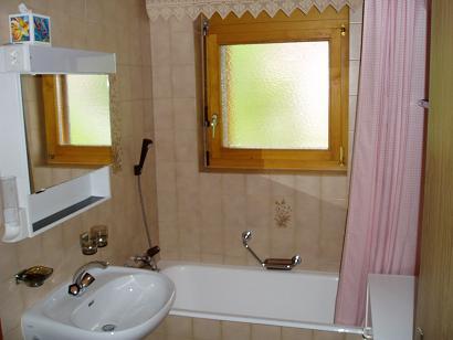 Weisshorn 4_bad-WC Weisshorn 4_bad-WC