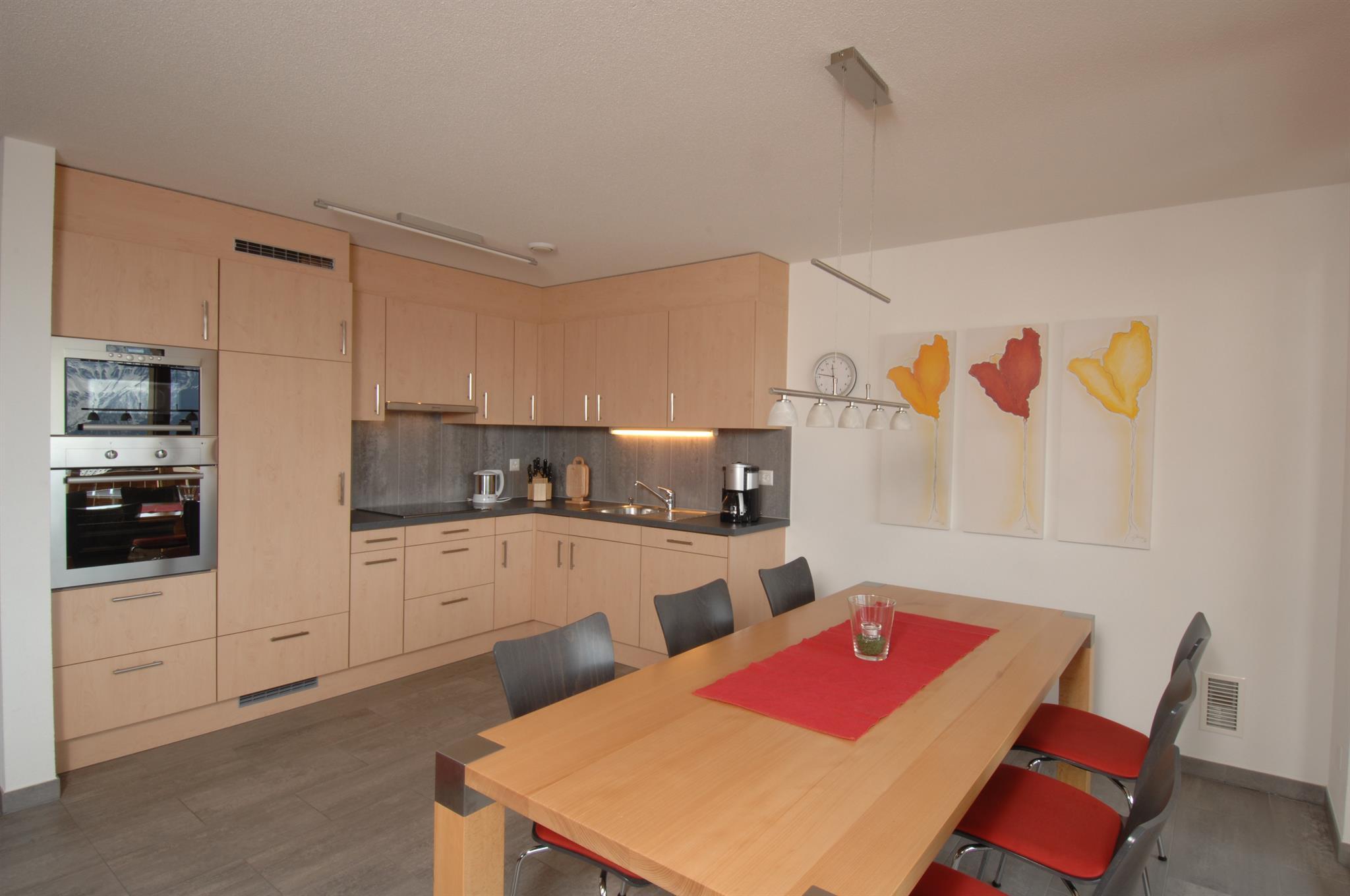 Küche & Essbereich Küche & Essbereich