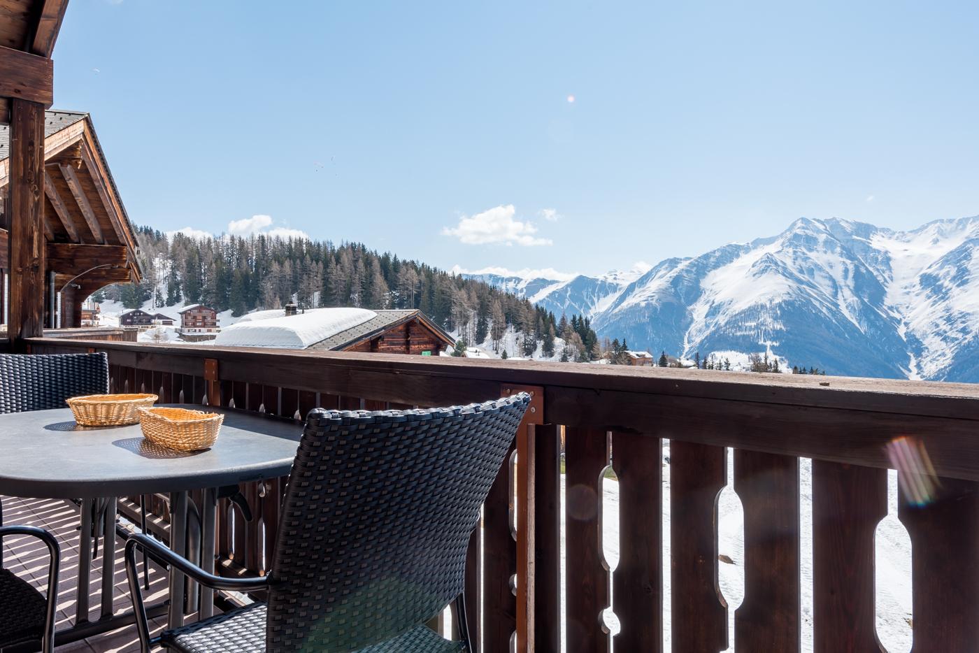 M21_9718-HDR M21_9718-HDR