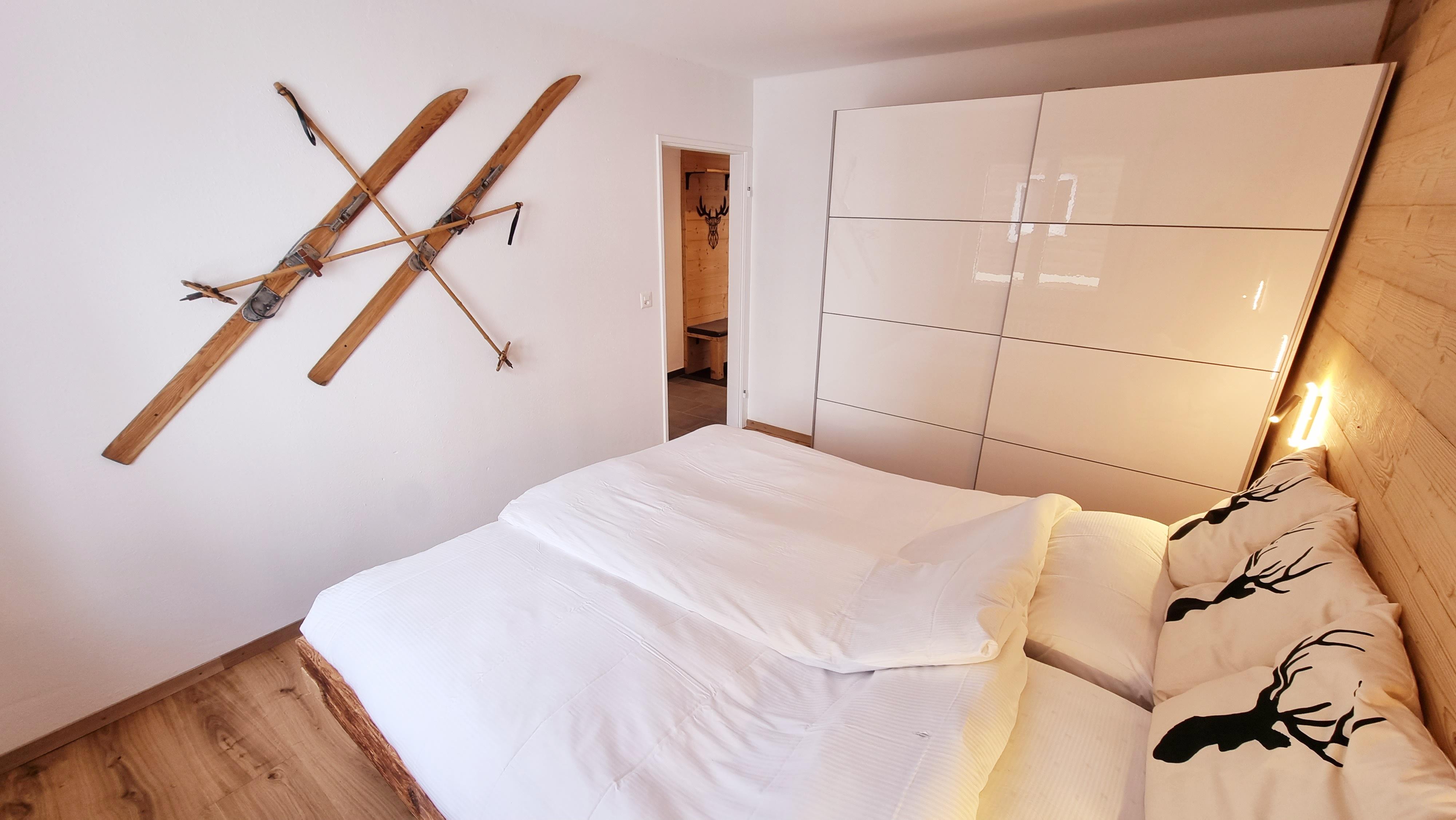 Schlafzimmer Eltern 2 Schlafzimmer Eltern 2