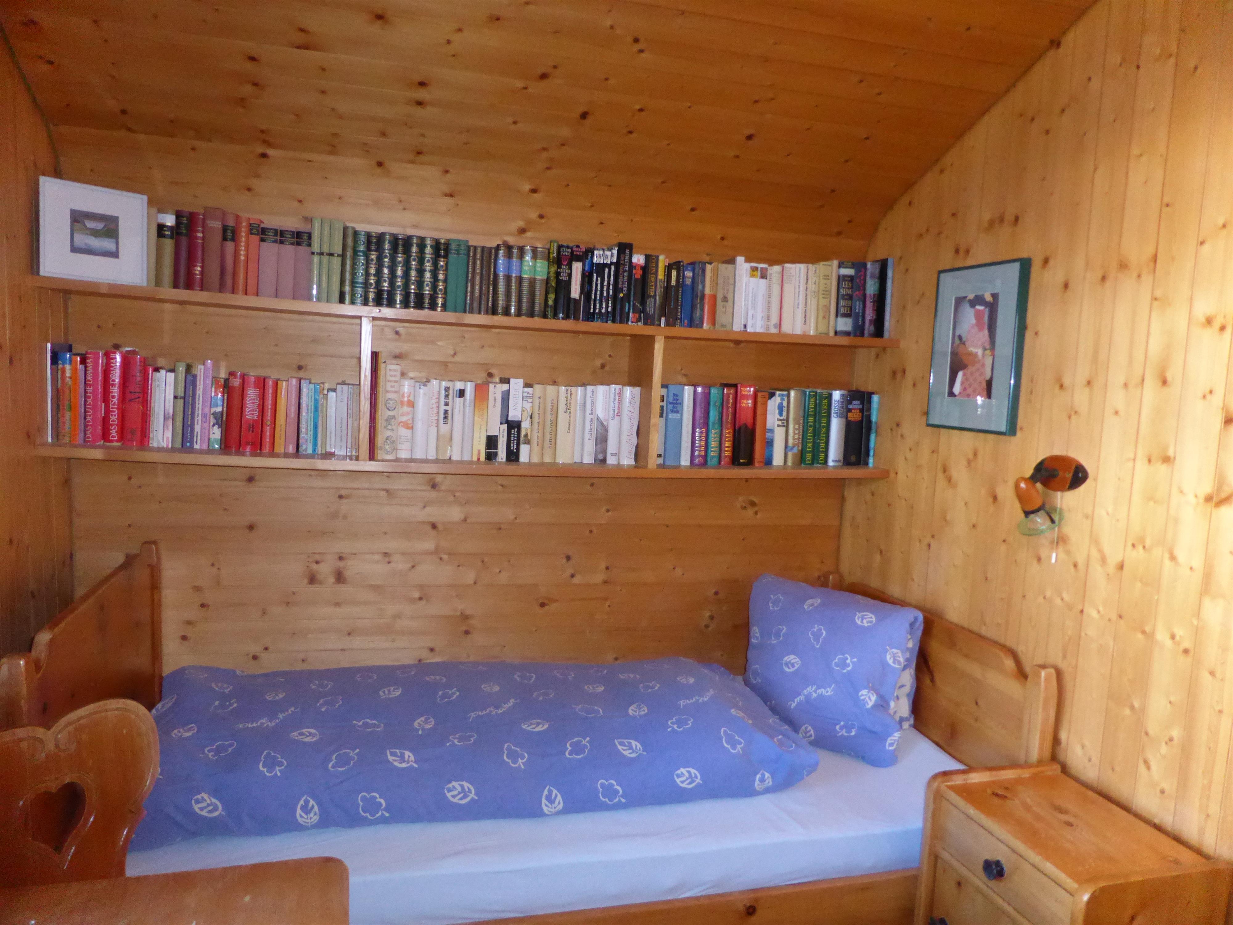 Schlafzimmer oben Bett rechts Schlafzimmer oben Bett rechts