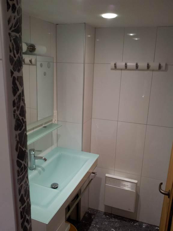 Bad: Waschplatz Bad: Waschplatz