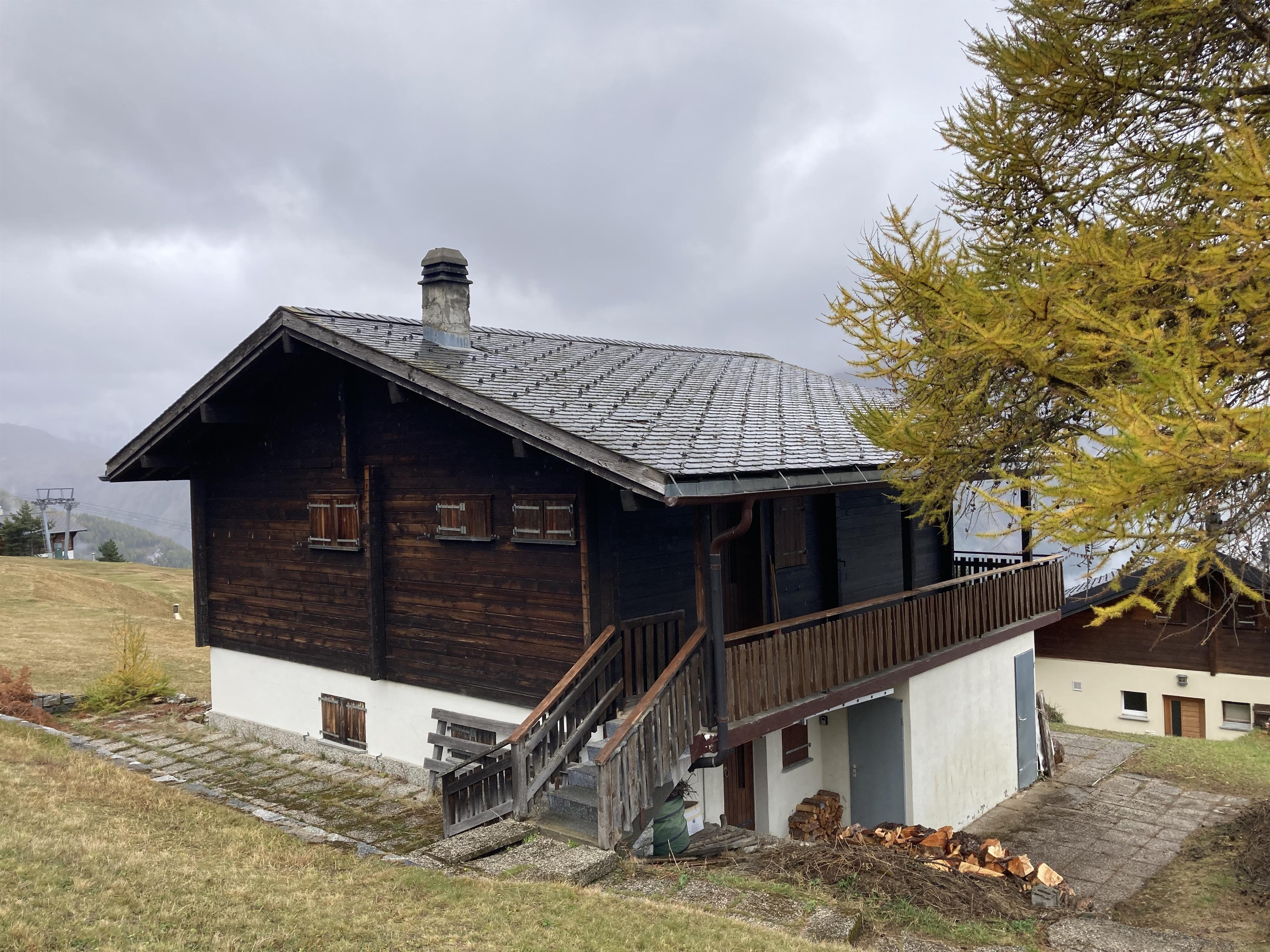 Aussenfotos (1) Aussenfotos (1)