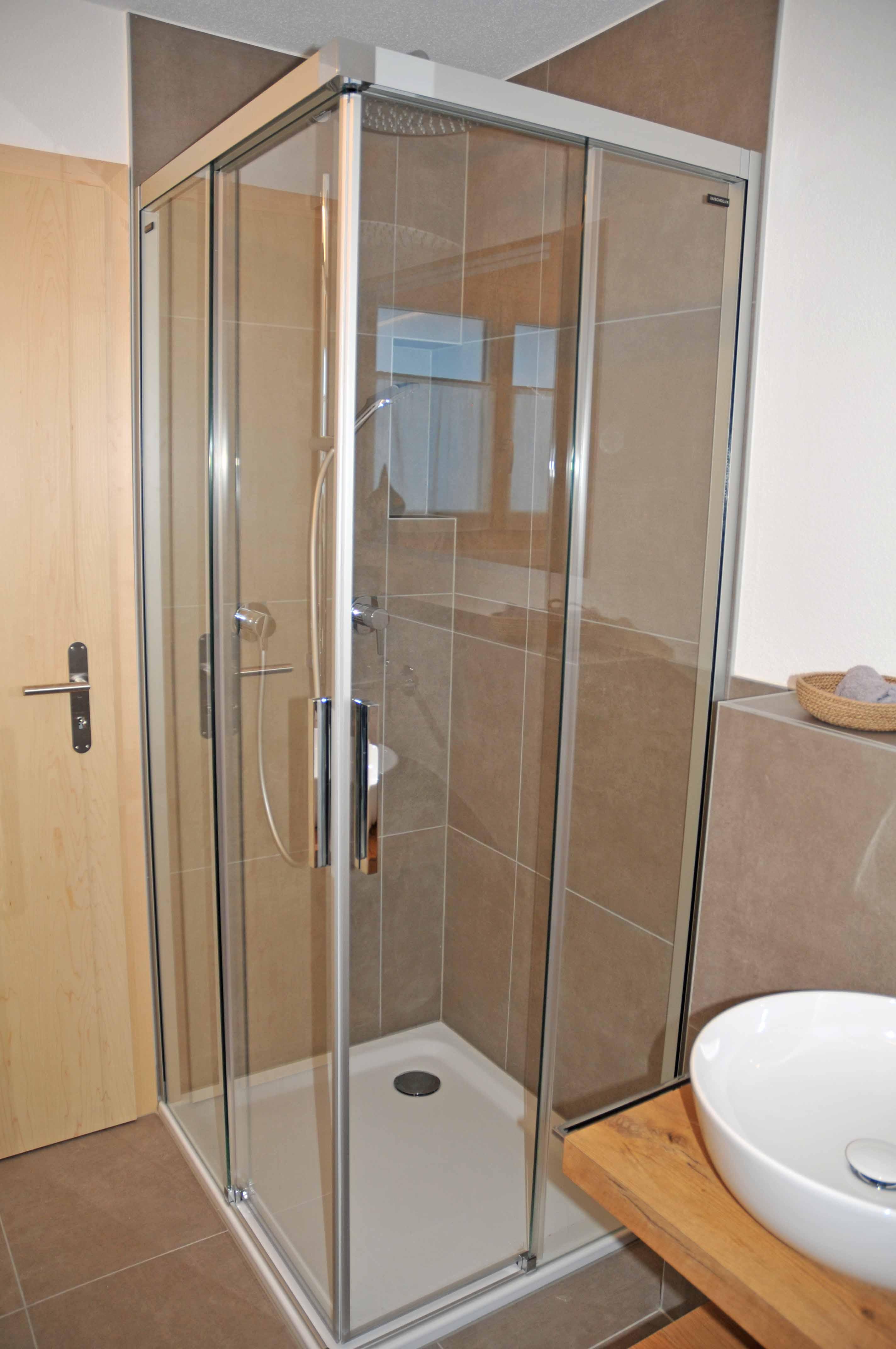 1. Stock West_5935 1. Stock West_5935