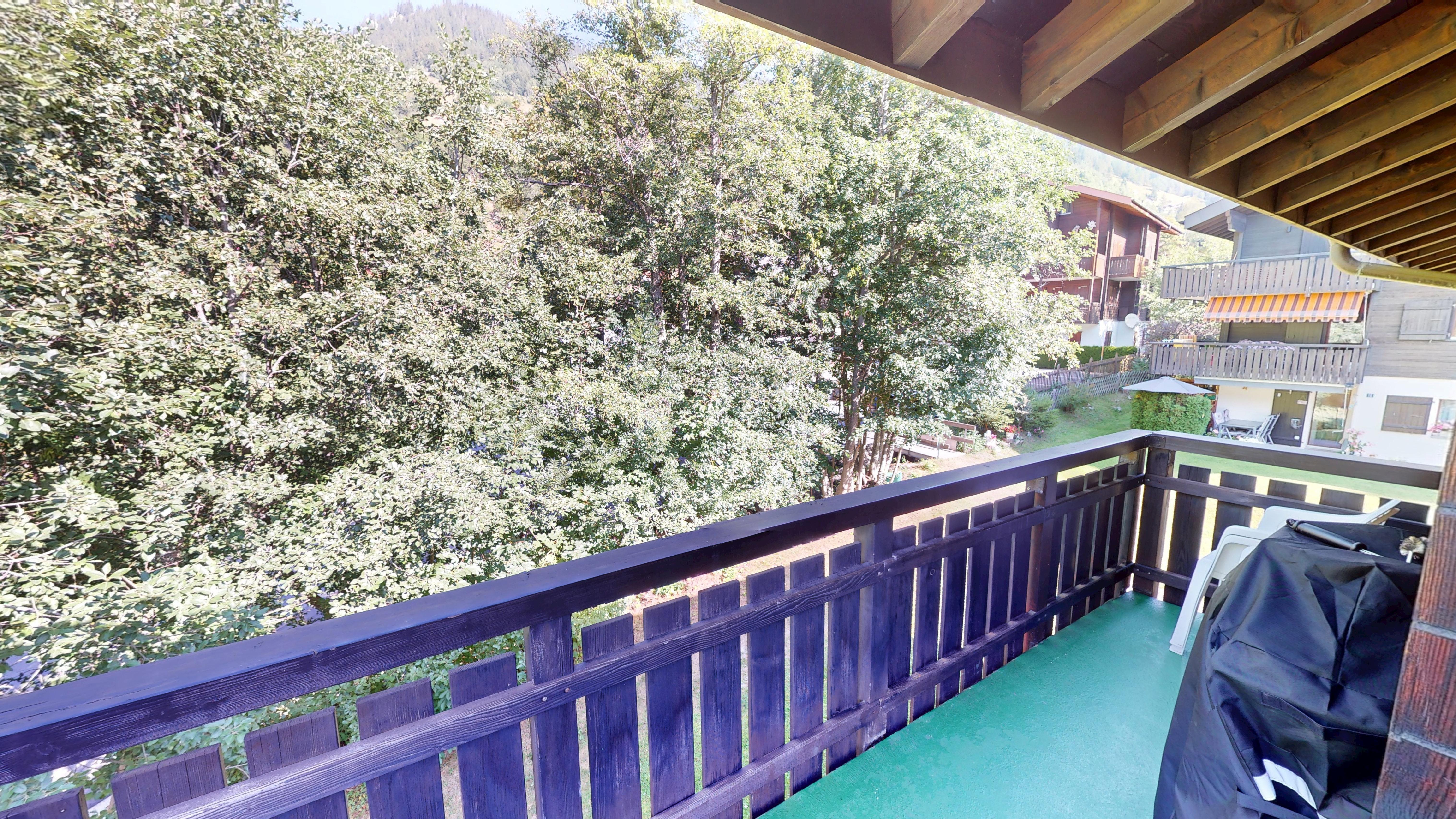 Nicole-NIC21-08122025_102840 Nicole-NIC21-08122025_102840