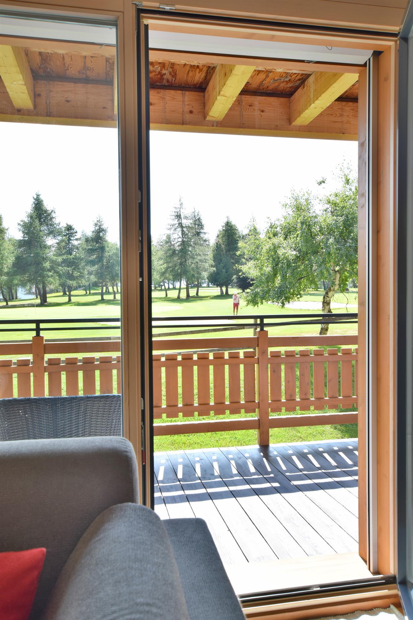 RoyalB26_22 RoyalB26_22