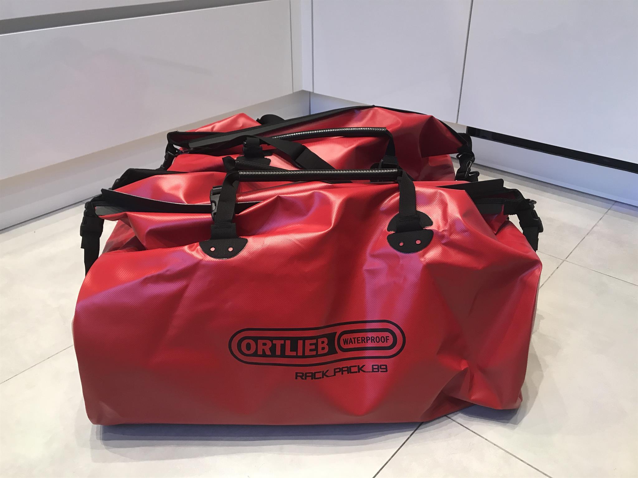 Kolibri Wäschetasche (1) Kolibri Wäschetasche (1)