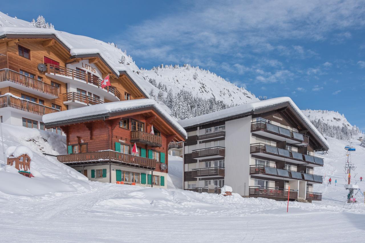 Aussenansicht  mit Moosfluh Aletschgletscher Bahn Aussenansicht  mit Moosfluh Aletschgletscher Bahn