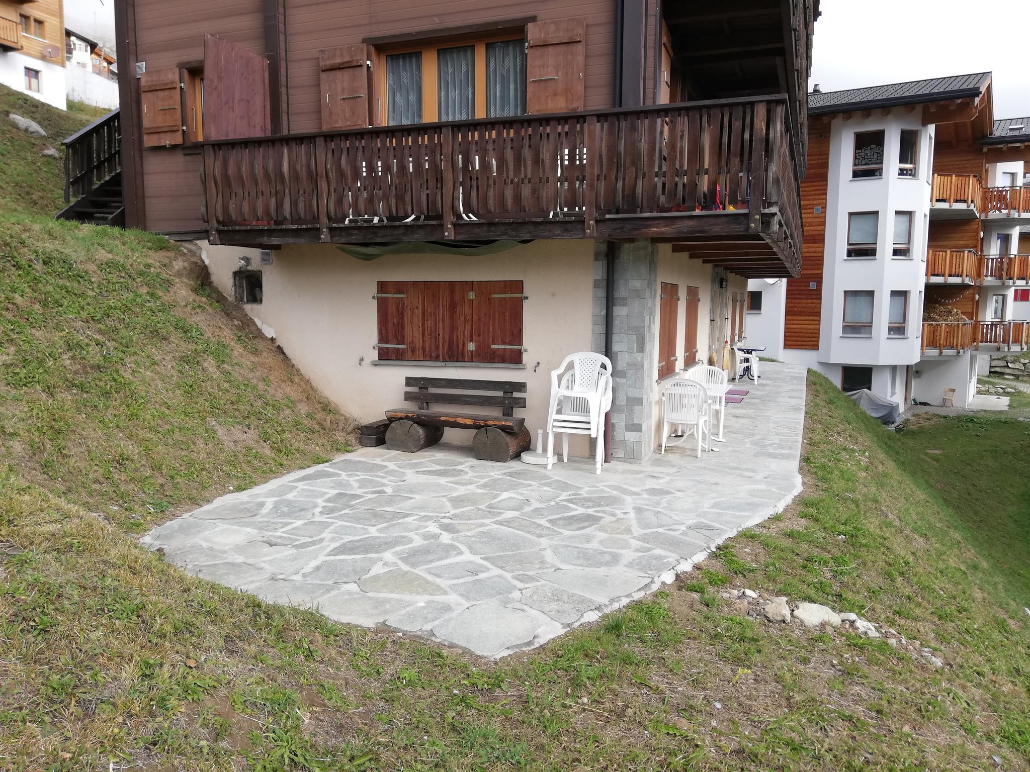 Terrasse Wohnung Ost & West Terrasse Wohnung Ost & West