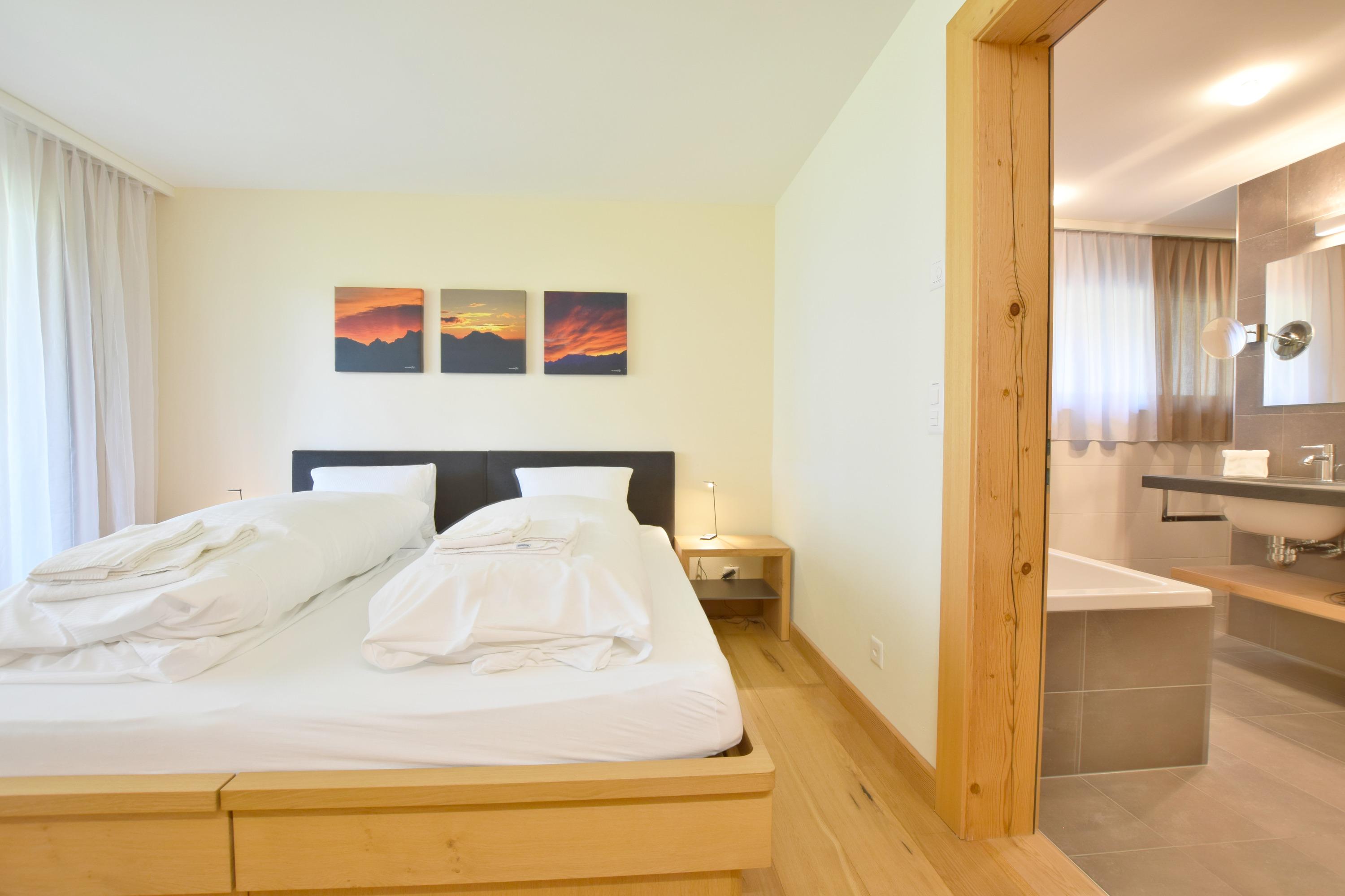 RoyalB26_4 RoyalB26_4