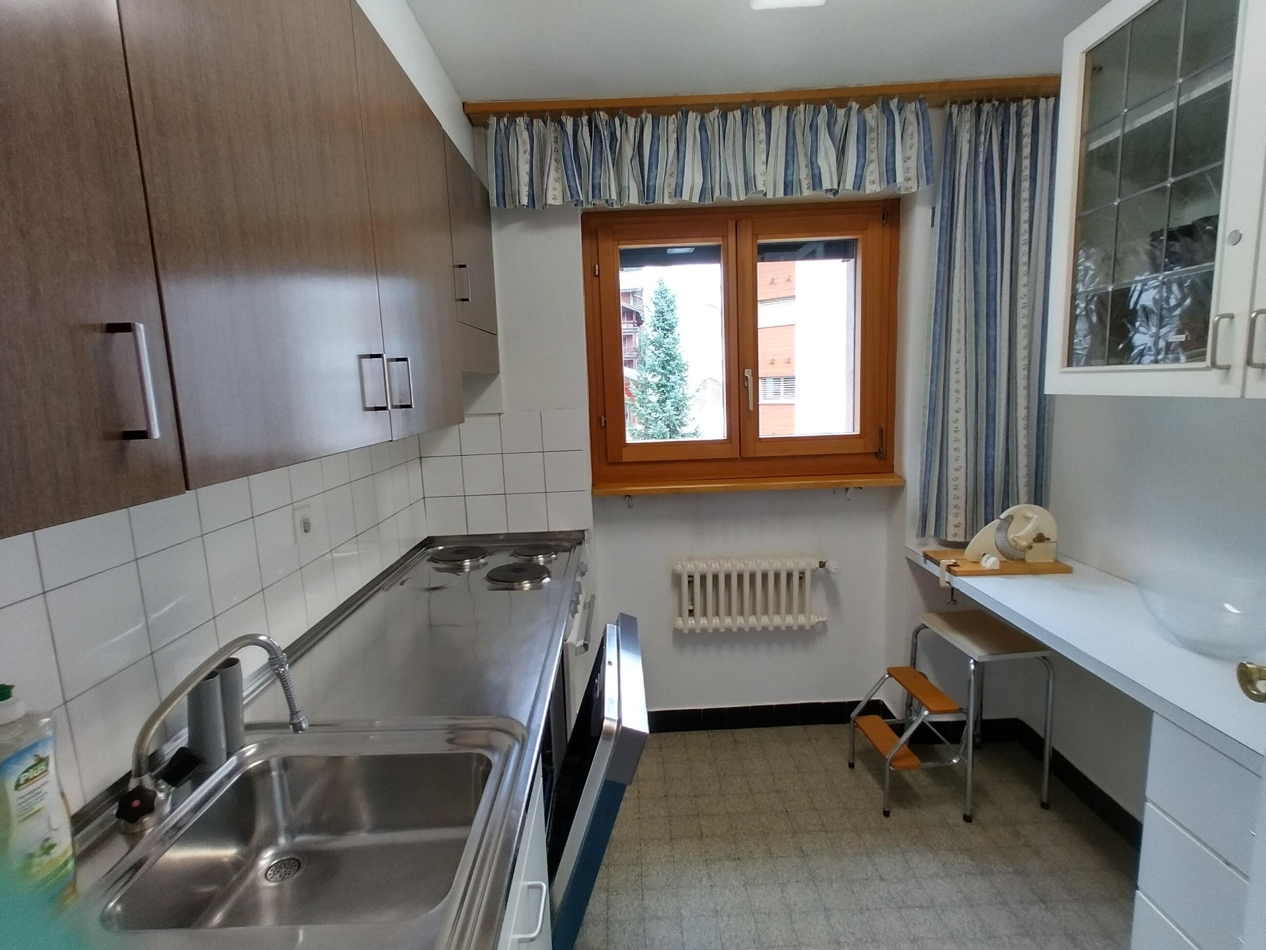 IMG_20220903_152507_HDR IMG_20220903_152507_HDR