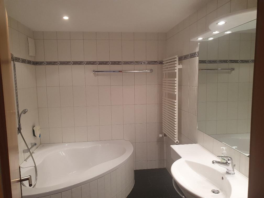 20231011_165720_resized 20231011_165720_resized