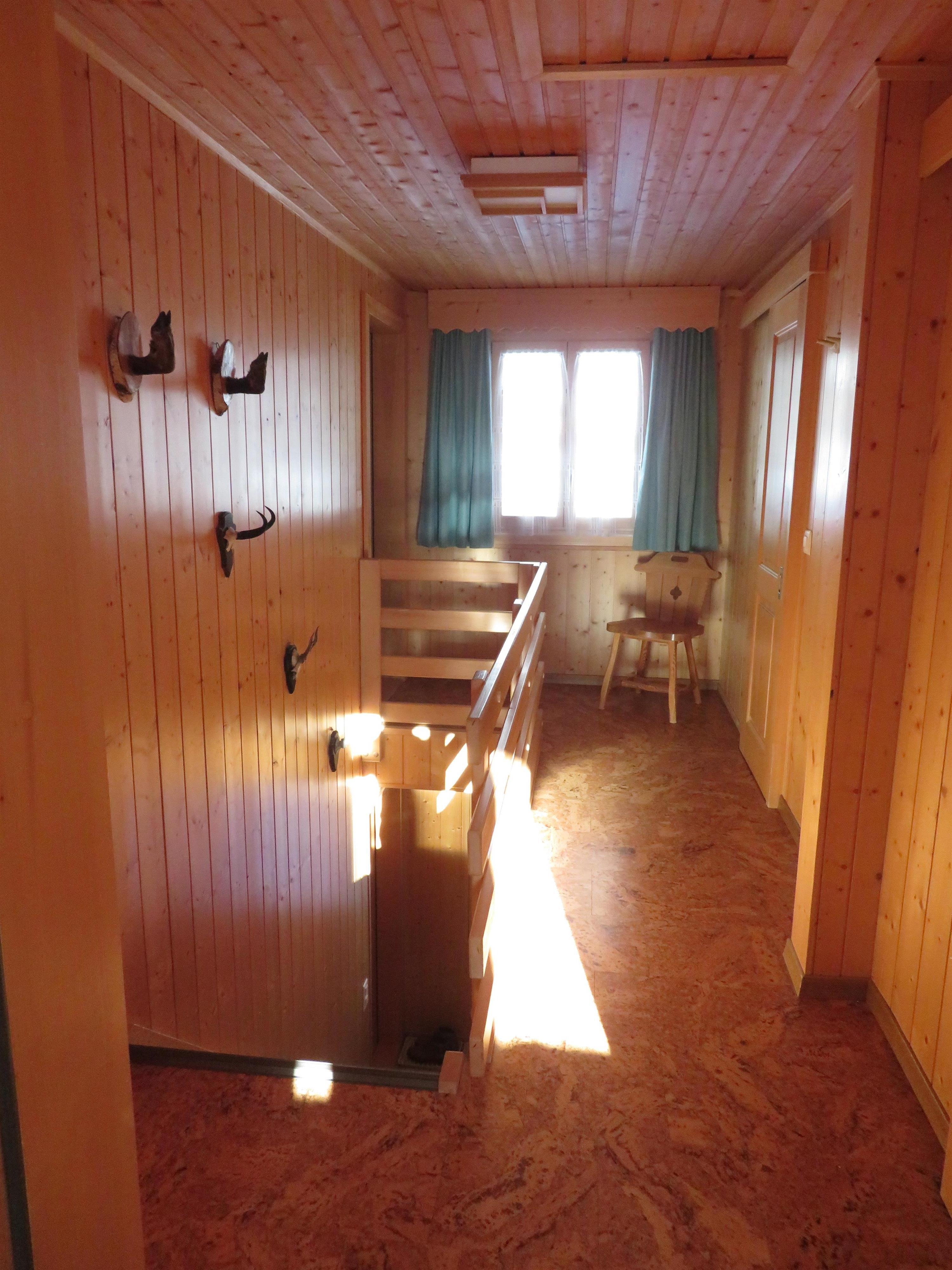 Korridor im 1. OG Korridor im 1. OG