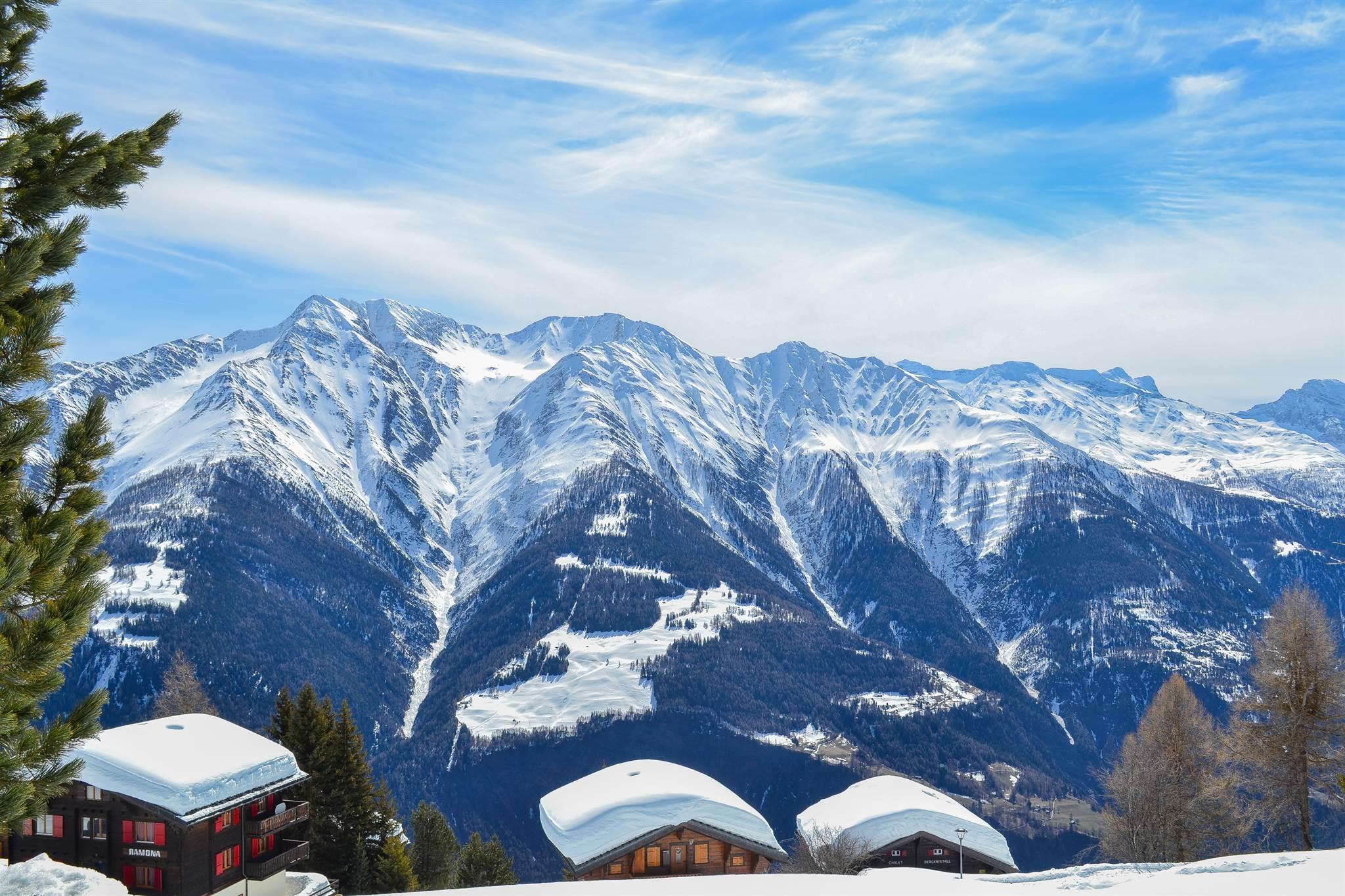 LP-VieuxValaisHD (5) LP-VieuxValaisHD (5)