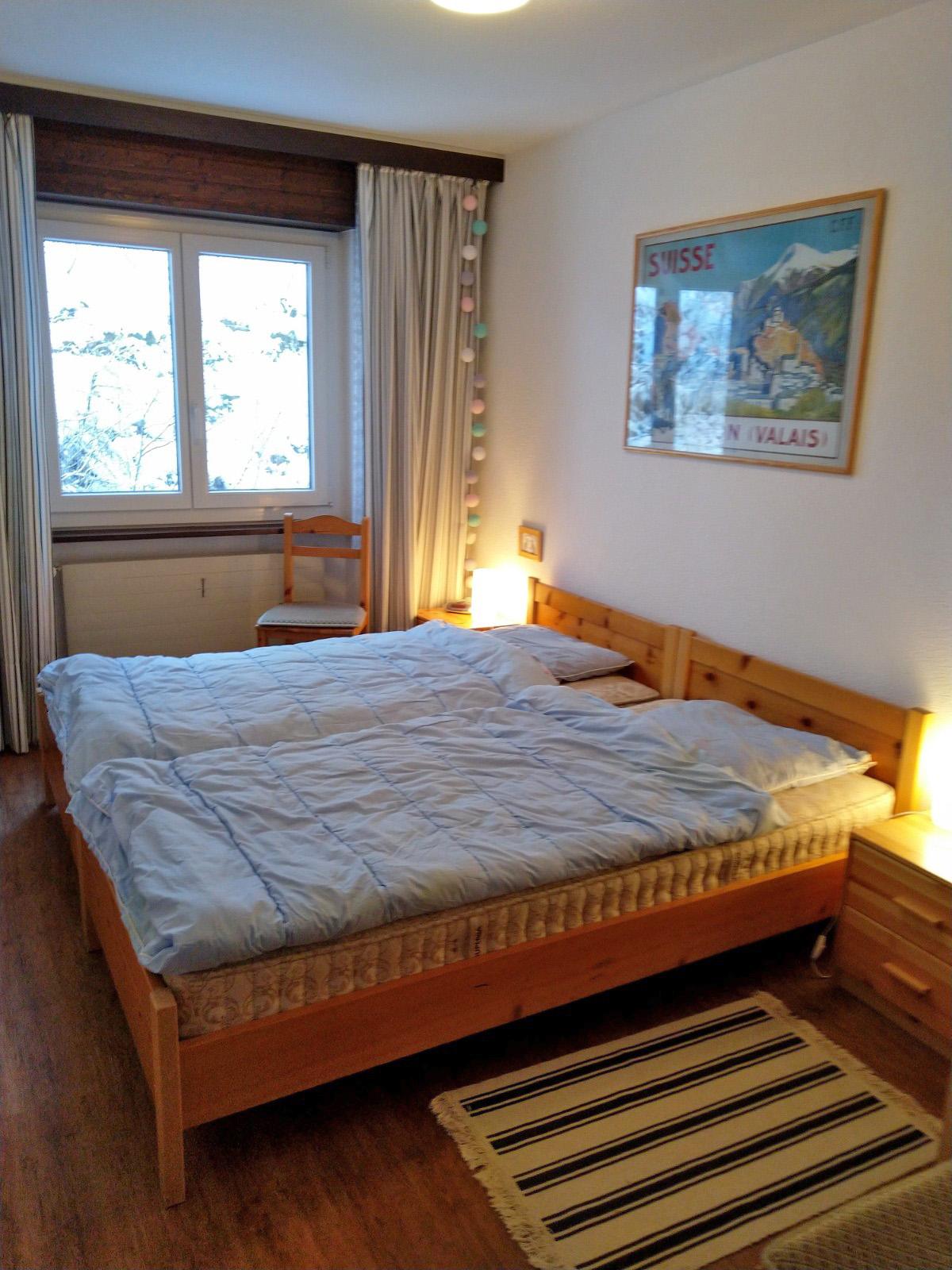 Lärchenwald 1808_schlafen_2 Lärchenwald 1808_schlafen_2