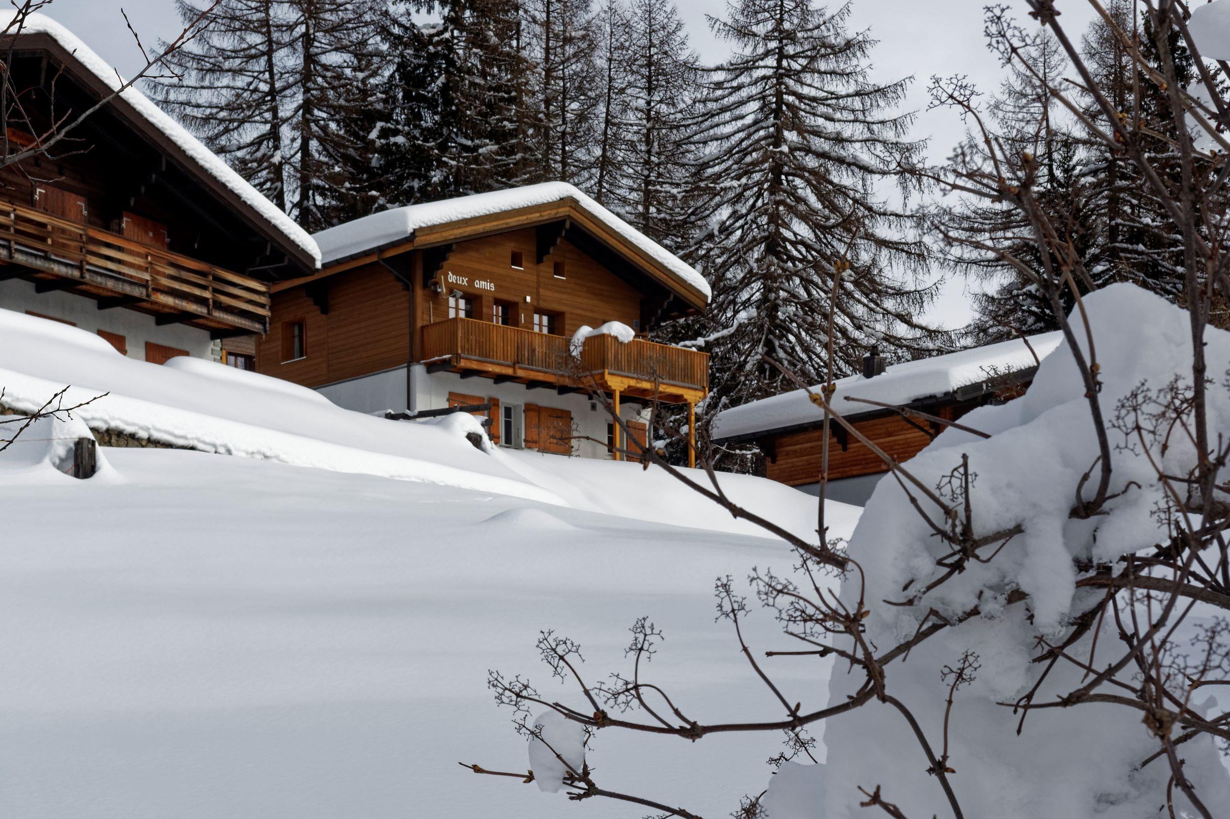 _C121977_Def _C121977_Def