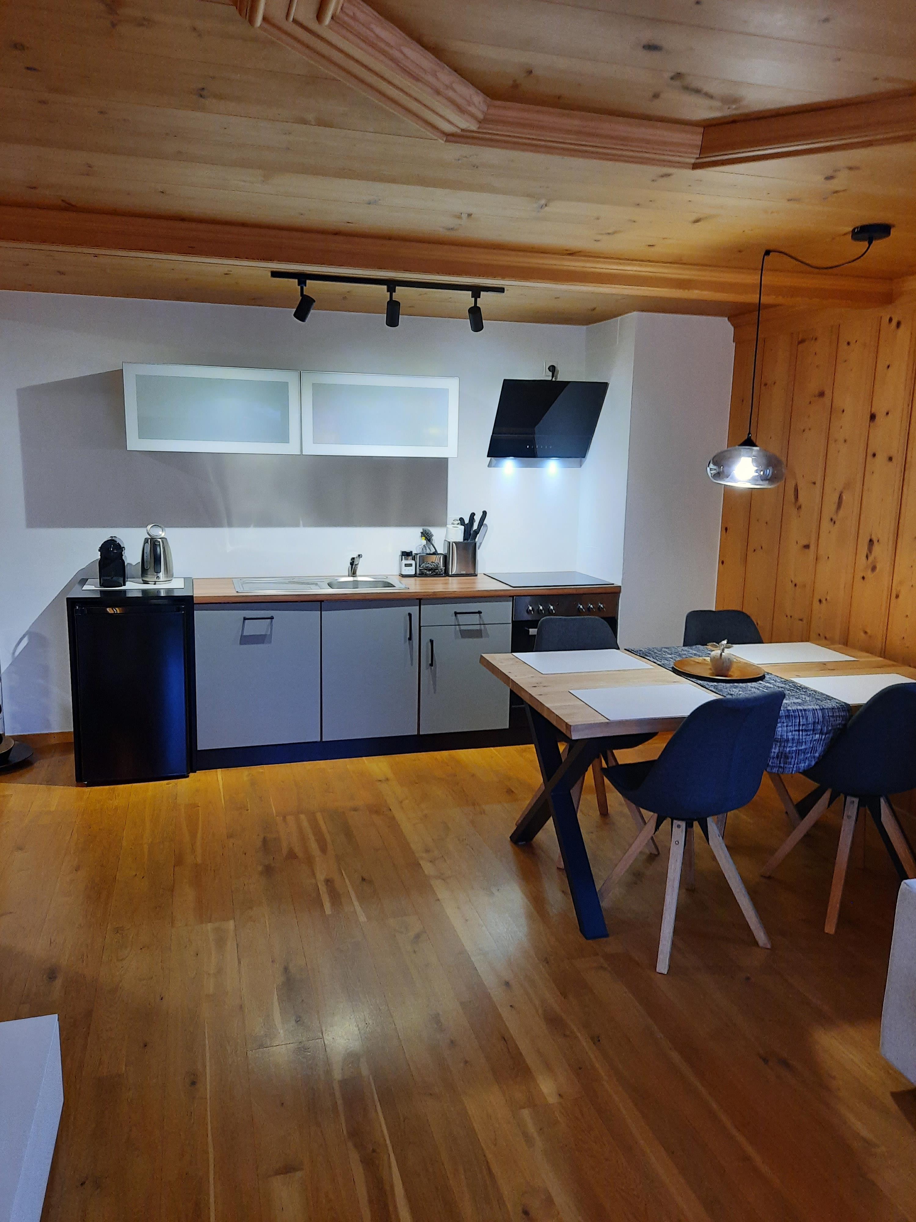 Küche/Esszimmer Küche/Esszimmer