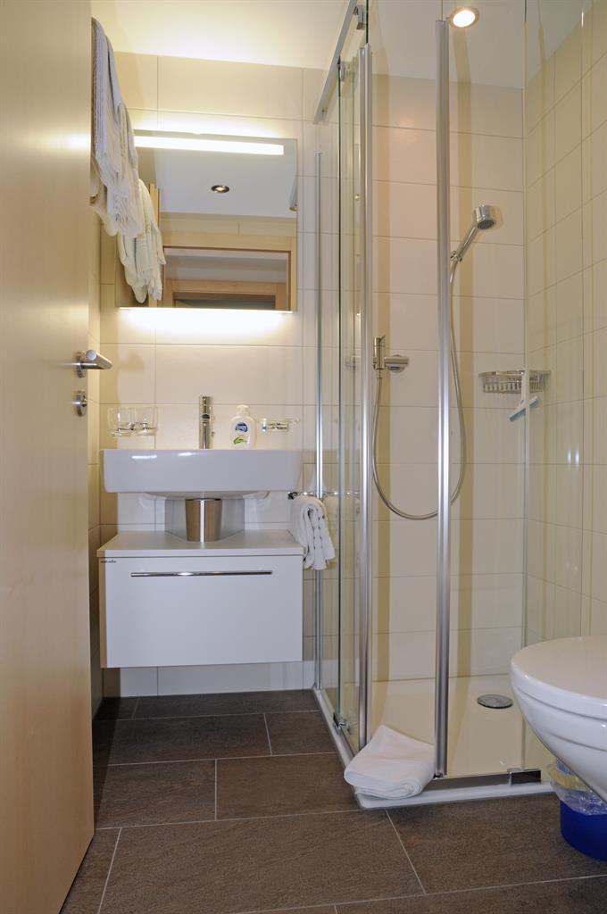 Chalet Hohfluh - Nasszelle Nr 2 Chalet Hohfluh - Nasszelle Nr 2