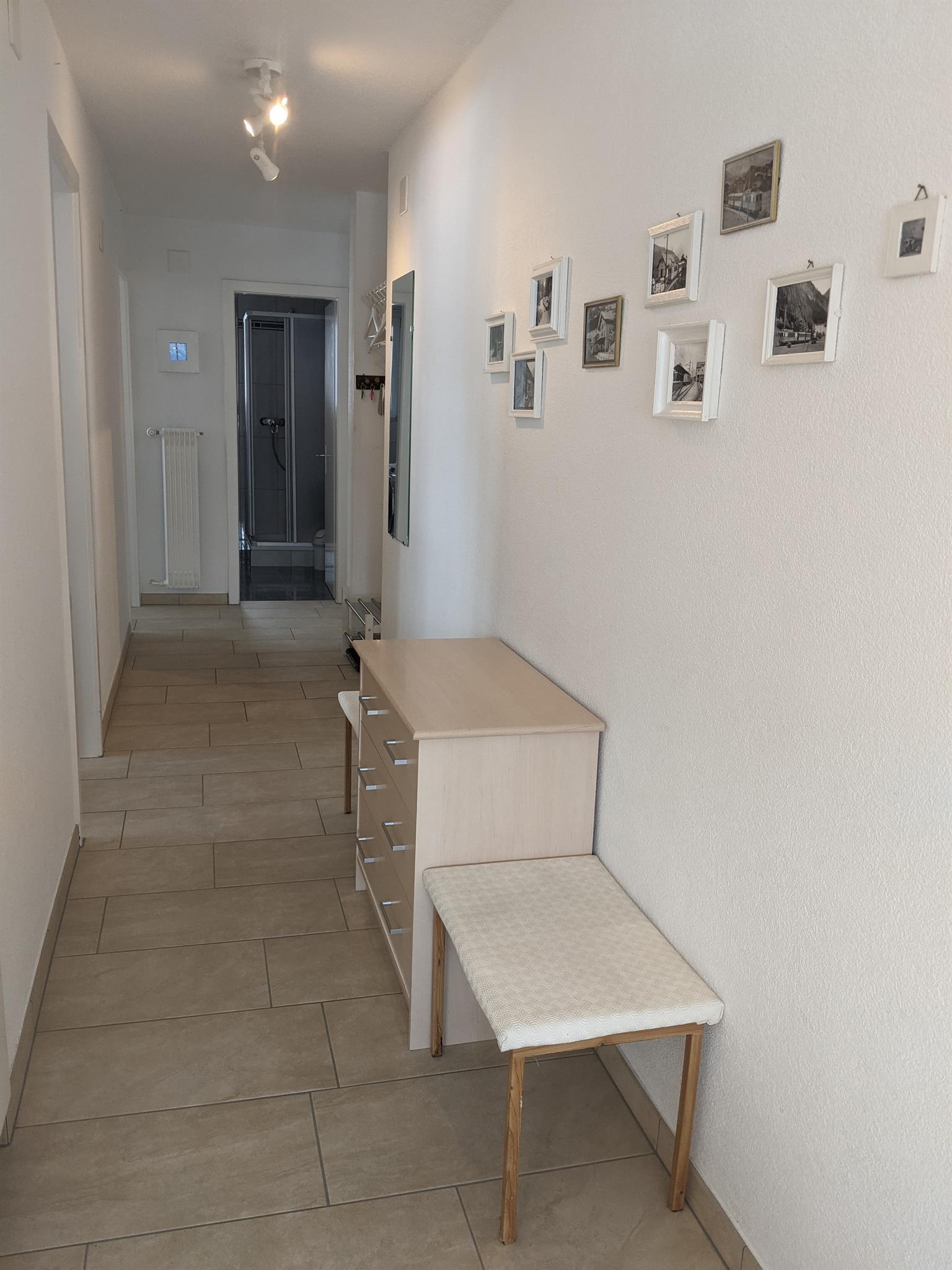 Sunnsyte7_EingangsbereichGang Sunnsyte7_EingangsbereichGang