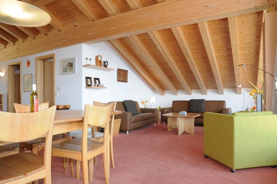 Emilio Dach - Essecke und Wohnzimmer Emilio Dach - Essecke und Wohnzimmer