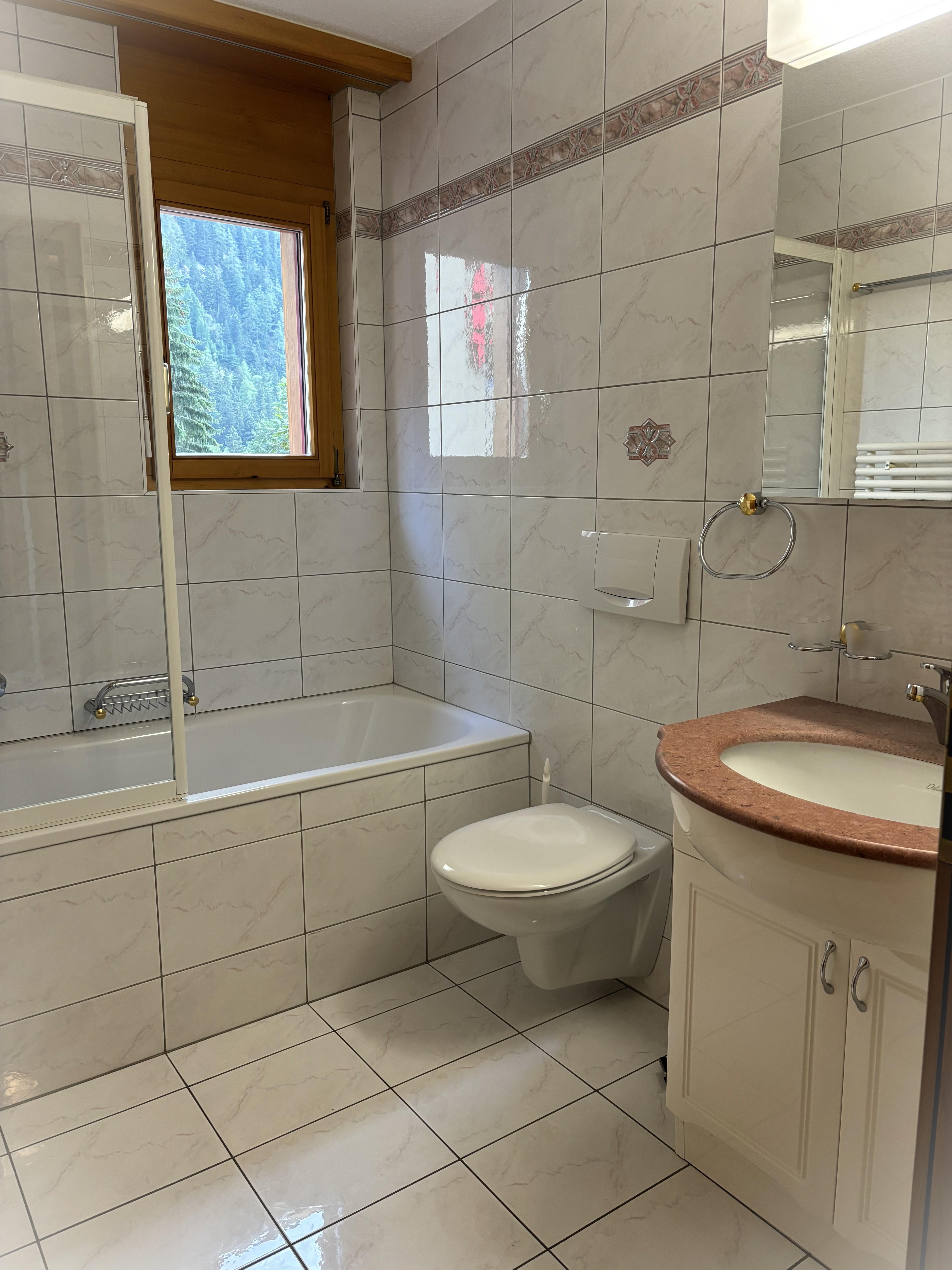 Darianne 23_bad-WC Darianne 23_bad-WC