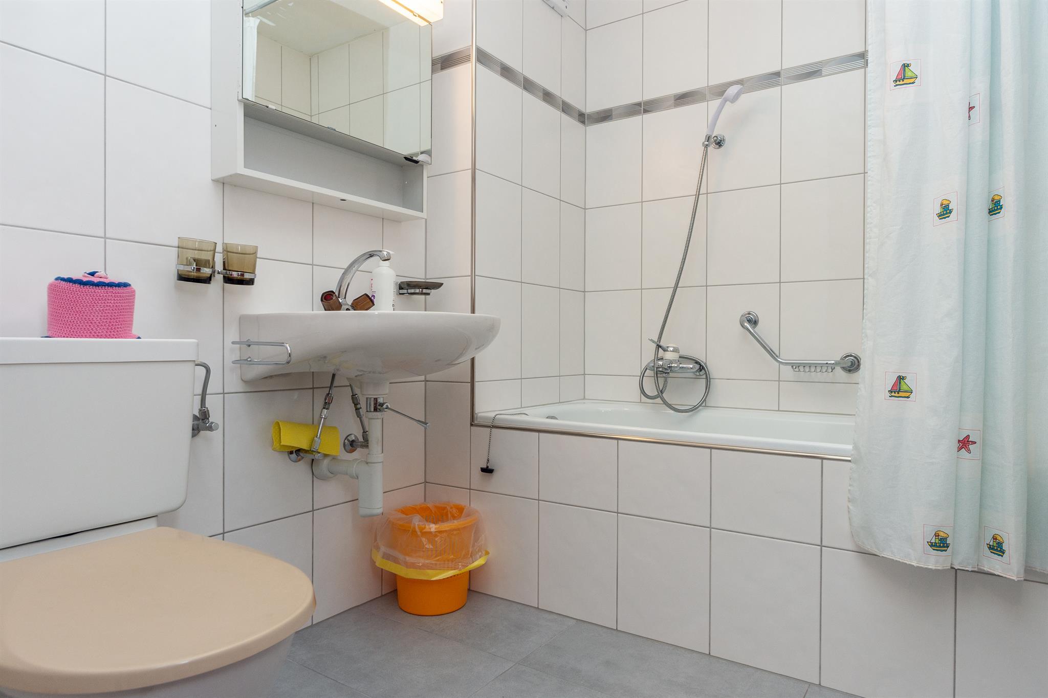 Badezimmer Hubertus 1 _ 01 Badezimmer Hubertus 1 _ 01