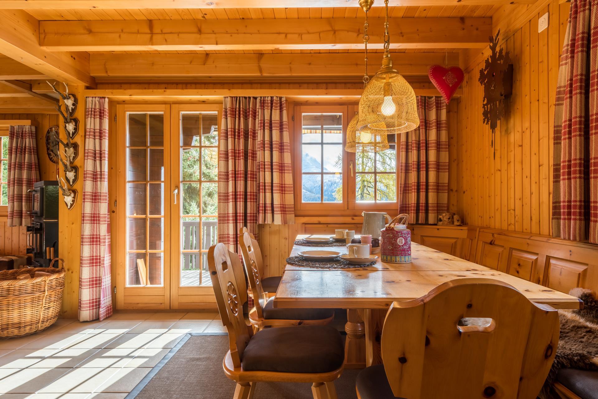 F19_2940-HDR F19_2940-HDR