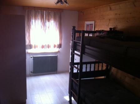 Schlafzimmer mit Etagenbett Schlafzimmer mit Etagenbett