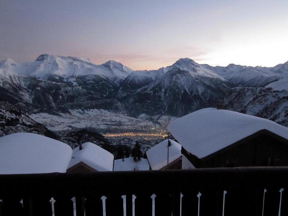 abendliche Aussicht übers Rhonetal abendliche Aussicht übers Rhonetal