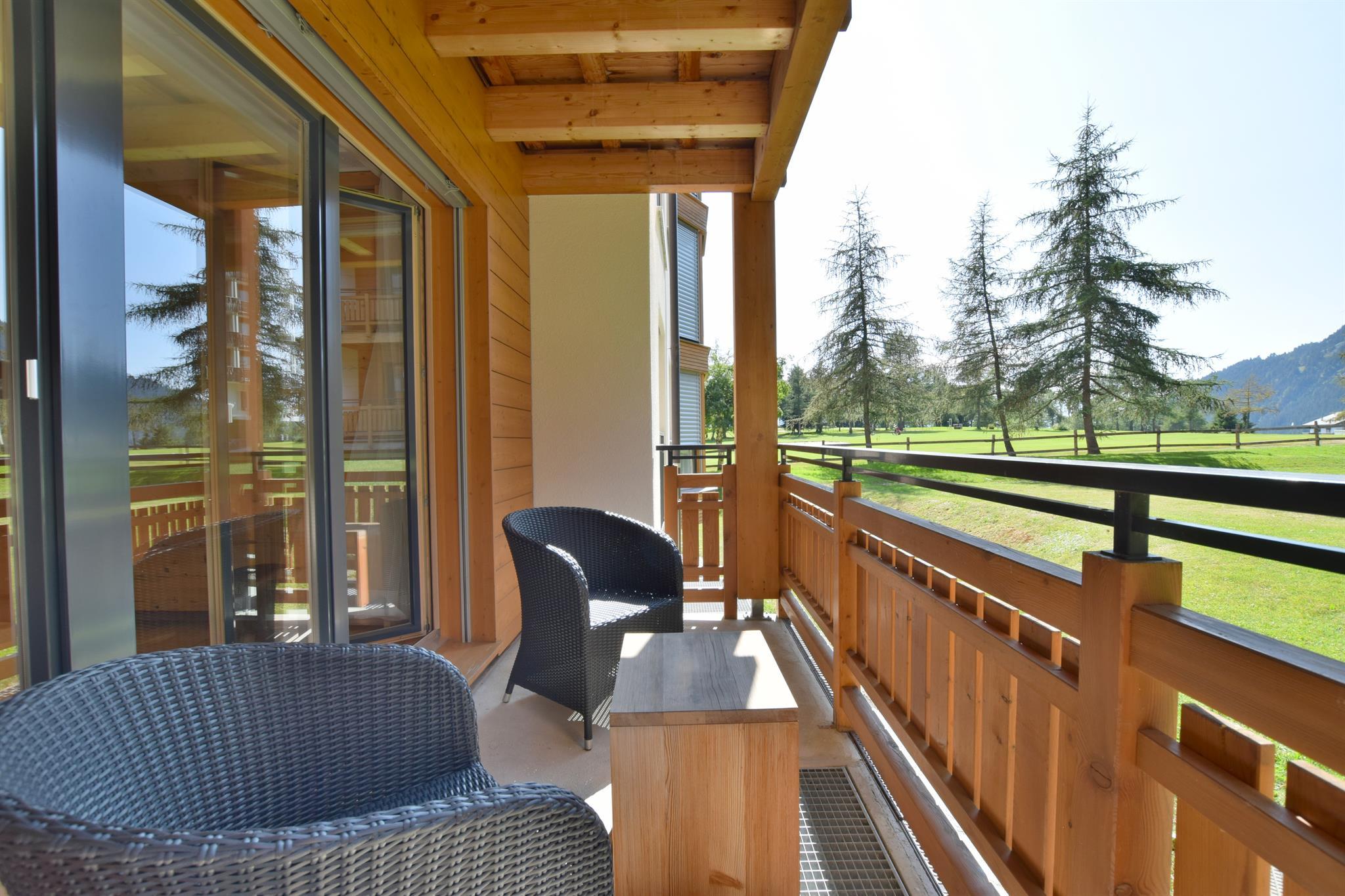 RoyalB26_30 RoyalB26_30