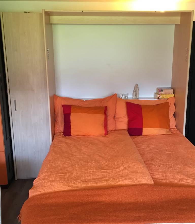 Wandklappbett Wandklappbett