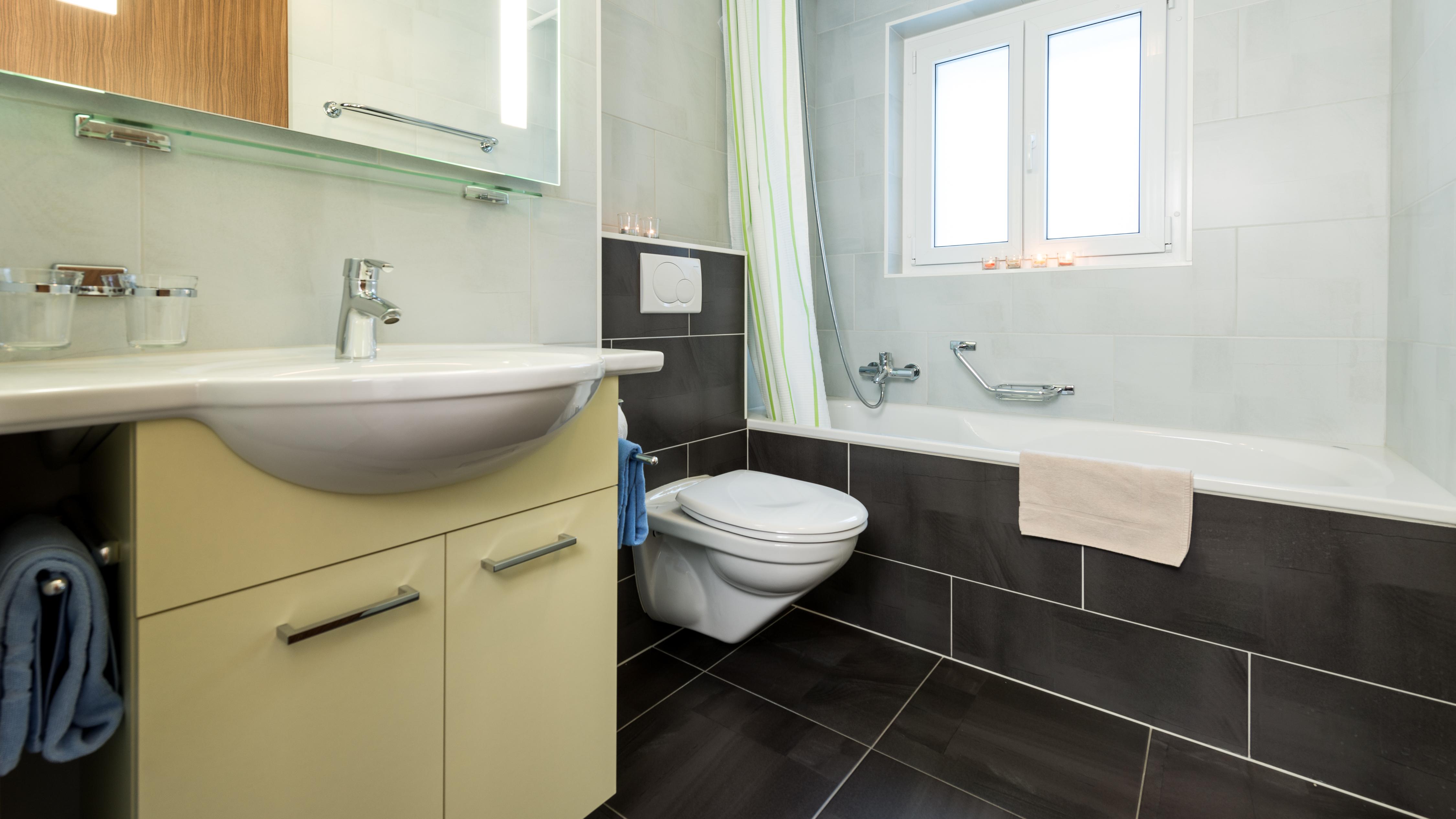 Badezimmer - 3-Zimmerwohnung WEST Badezimmer - 3-Zimmerwohnung WEST