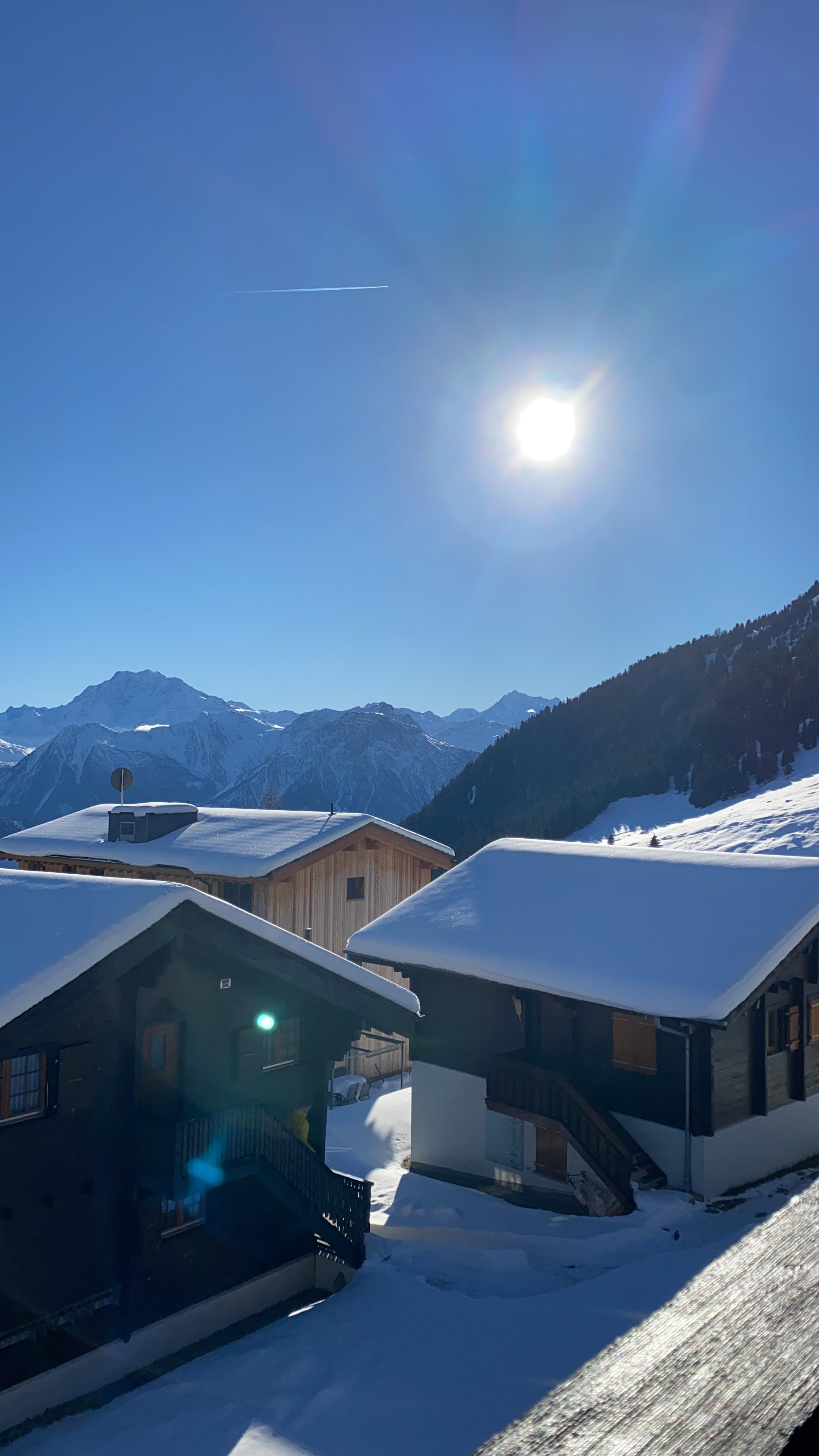 512D7842-2428-49F7-991E-D65200530112 512D7842-2428-49F7-991E-D65200530112