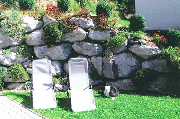 Liegewiese zur Erholung und Entpannung Liegewiese zur Erholung und Entpannung