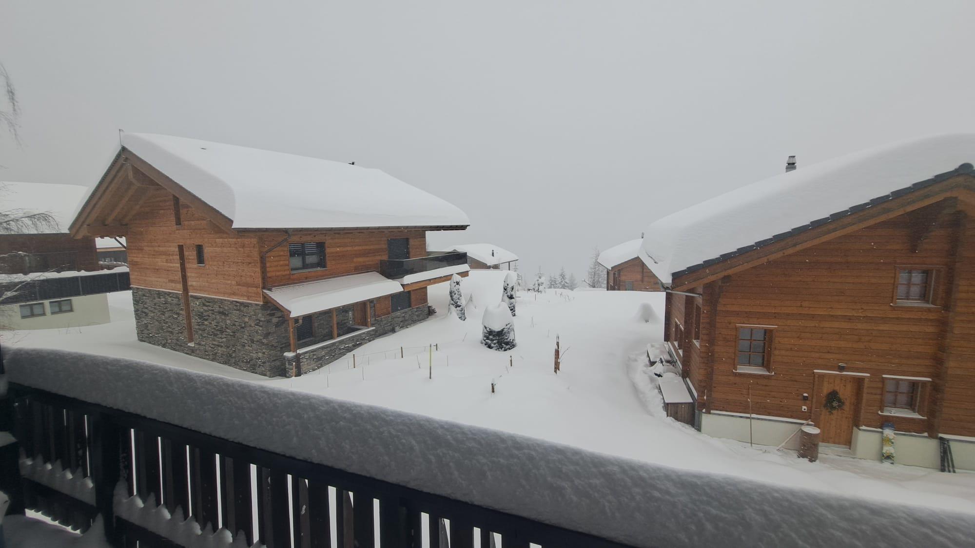 8d3d057a-376f-436d-8a80-b11f1f998d70 8d3d057a-376f-436d-8a80-b11f1f998d70